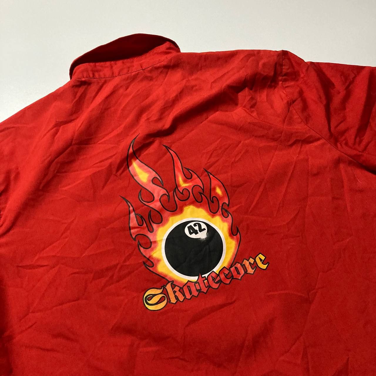 Vintage Vintage Fishbone Skatecore Eightball Skate Surf Shirt Size US L / EU 52-54 / 3 - 8 Thumbnail