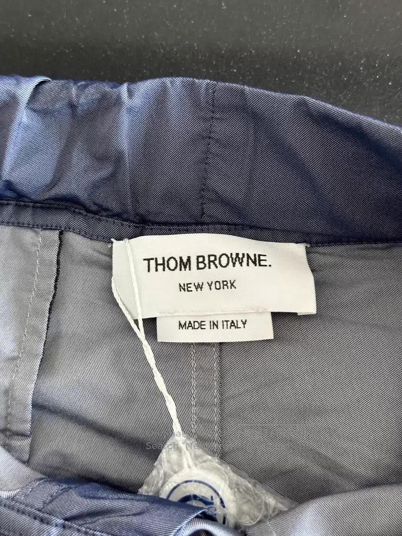 Thom Browne Thom Browne size 4 Blue nylon pants Size US 34 / EU 50 - 3 Thumbnail