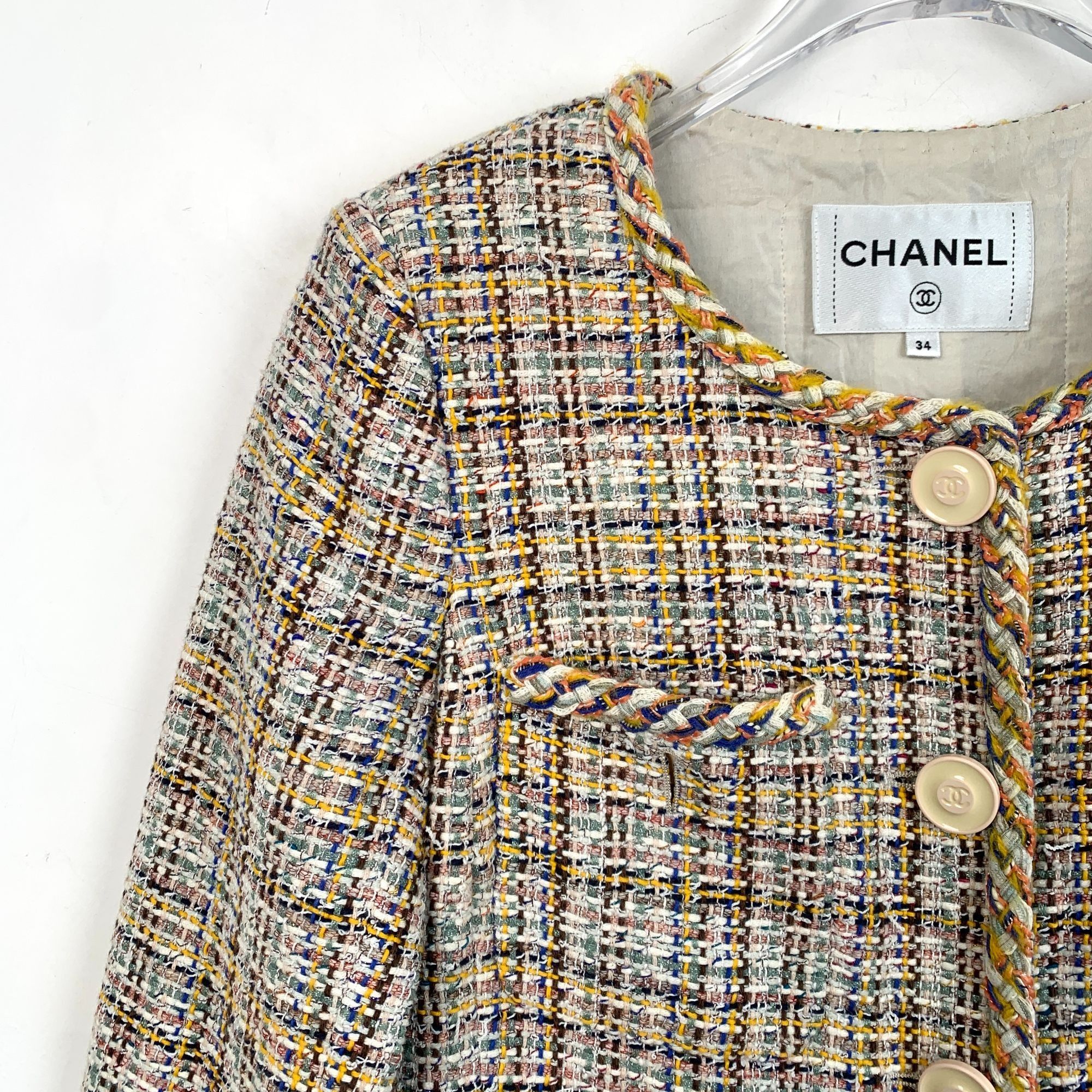 Chanel Chanel Multicolor Tweed Jacket With Fringe Hem & Button Deta Size XXS / US 00 / IT 34 - 4 Thumbnail