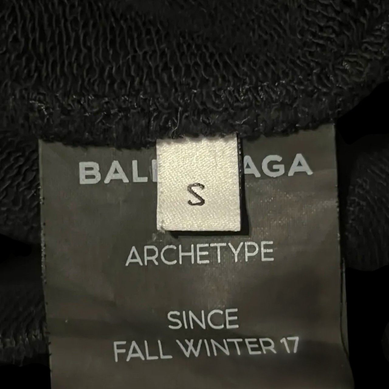 Balenciaga OG Demna Balenciaga Hoodie FW17 Size US S / EU 44-46 / 1 - 5 Thumbnail
