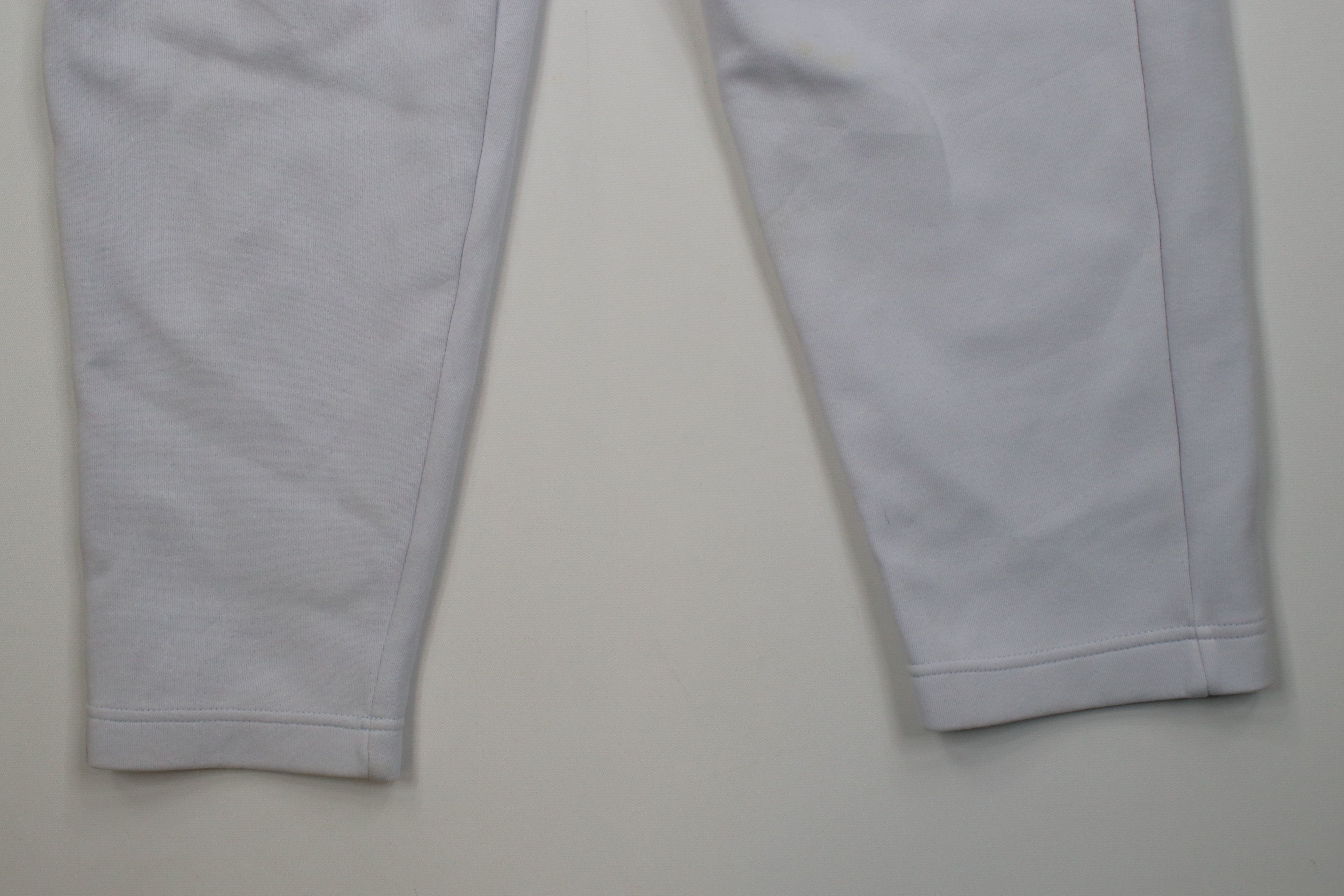 Nike Nike Tech Fleece Tapered Leg Cargo Joggers Pants Light Gray Size US 36 / EU 52 - 4 Thumbnail