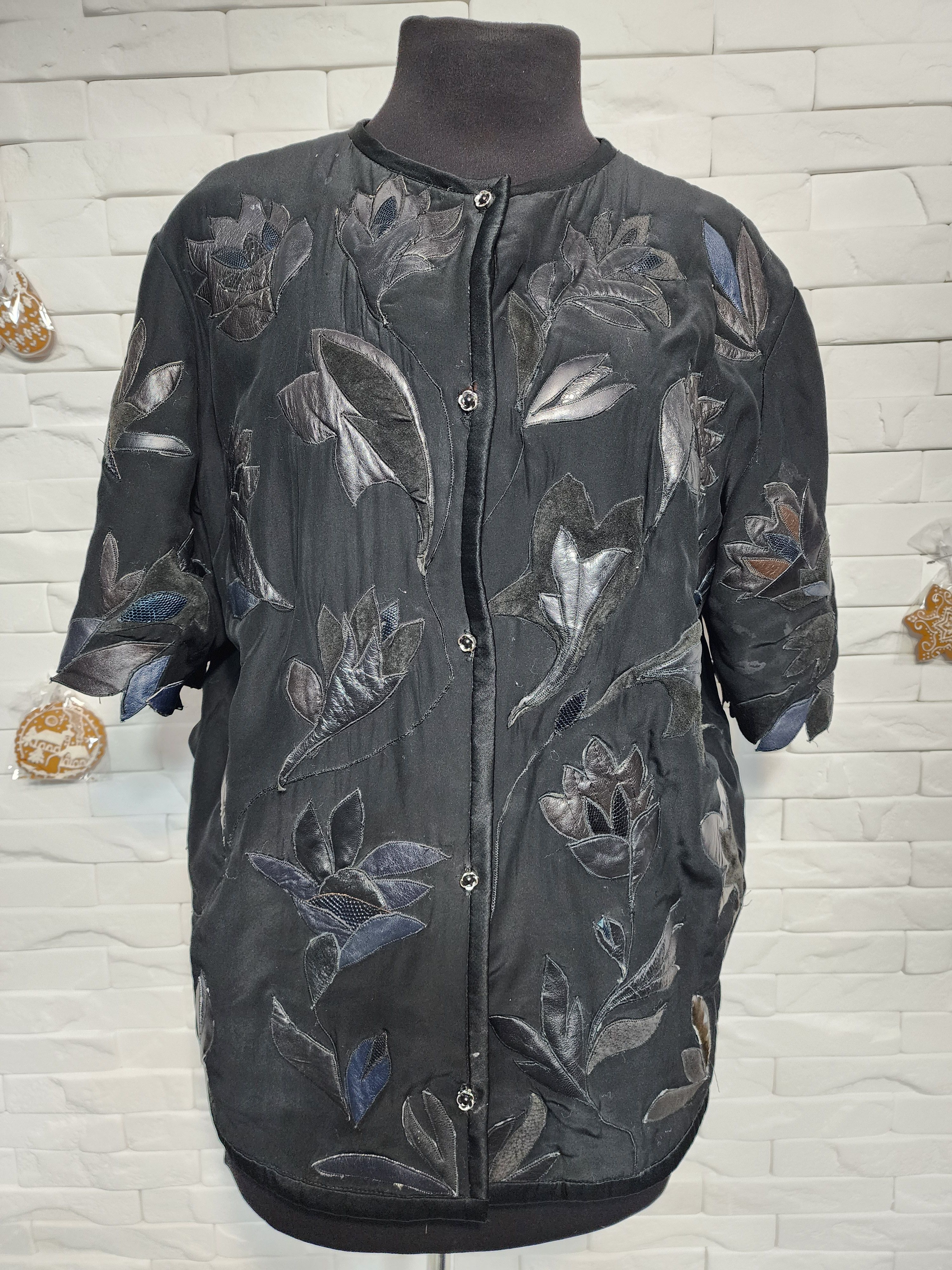 Other Black Blazer with Leather Flowers - Women's Polyester Jacket Size XL / US 12-14 / IT 48-50 - 1 Thumbnail