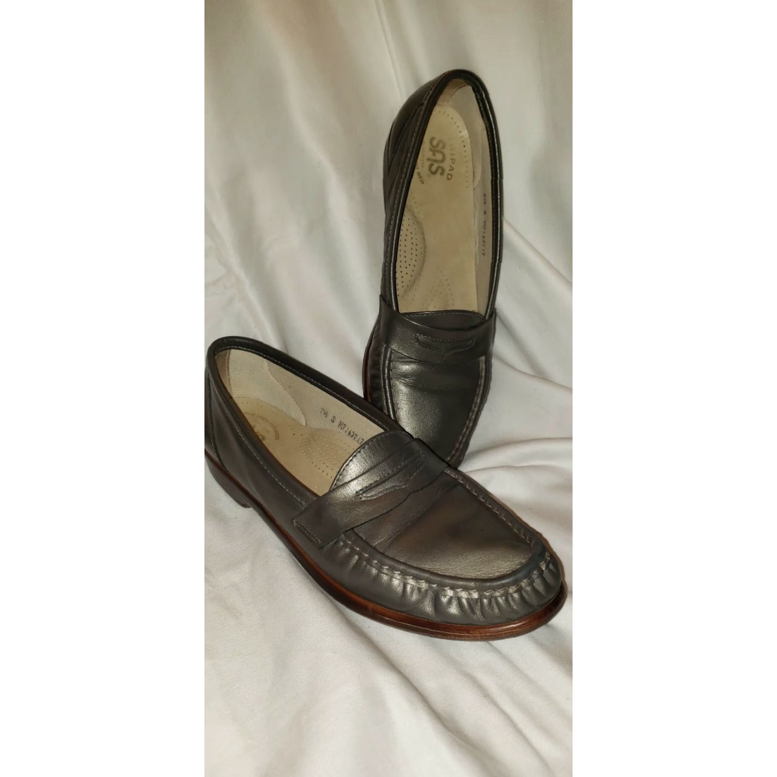 SAS SAS Women's Loafers Size 9.5 Pewter MOC TOE Leather Cushioned Tripad Comfort Casual Loafers Womens Shoes Size US 10 / IT 40 - 2 Thumbnail