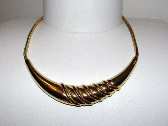 Designer 18 kt Gold Plated Pierre Cardin Collar Snake Chain Necklace Size ONE SIZE - 1 Thumbnail