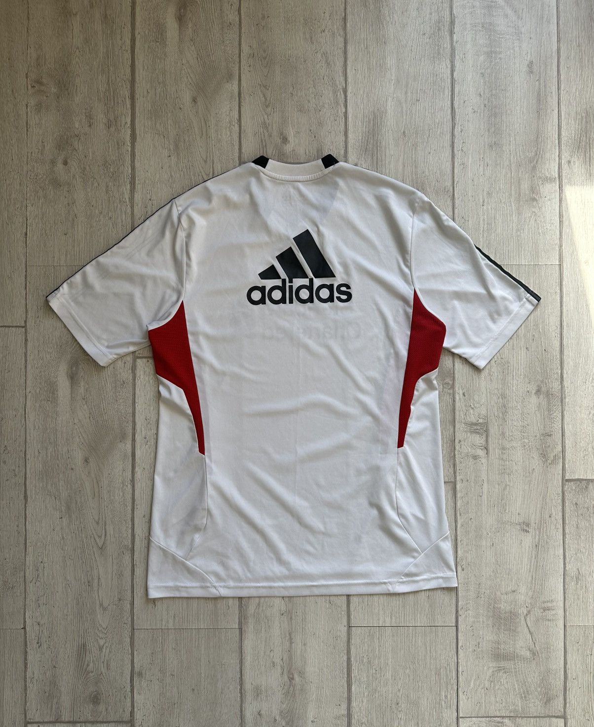 Adidas Adidad Liverpool 2010-2011 Away Jersey Size US M / EU 48-50 / 2 - 8 Thumbnail