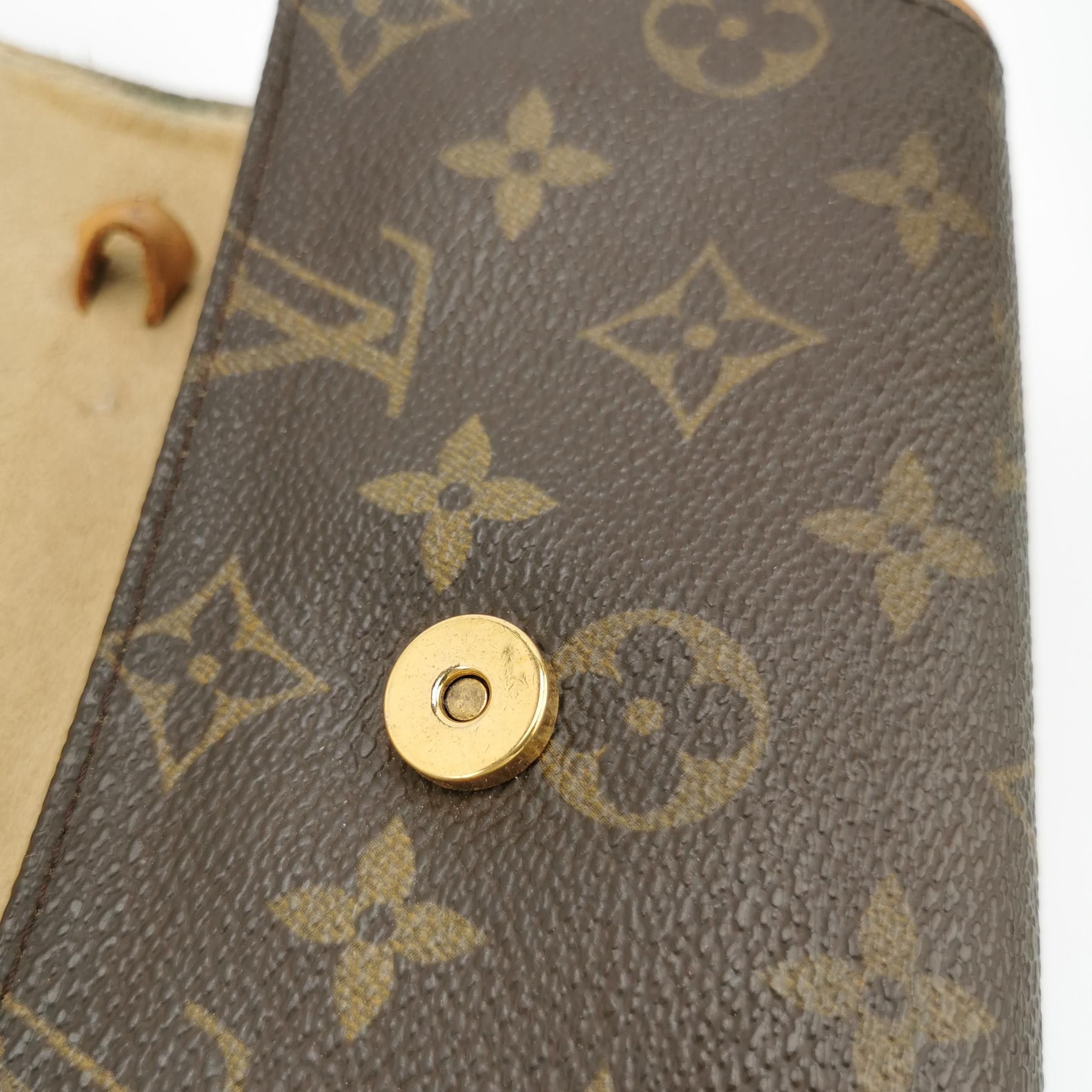 Louis Vuitton Louis Vuitton (LV) Twin Vegetable Tanned Leather Monogram P Size ONE SIZE - 6 Thumbnail