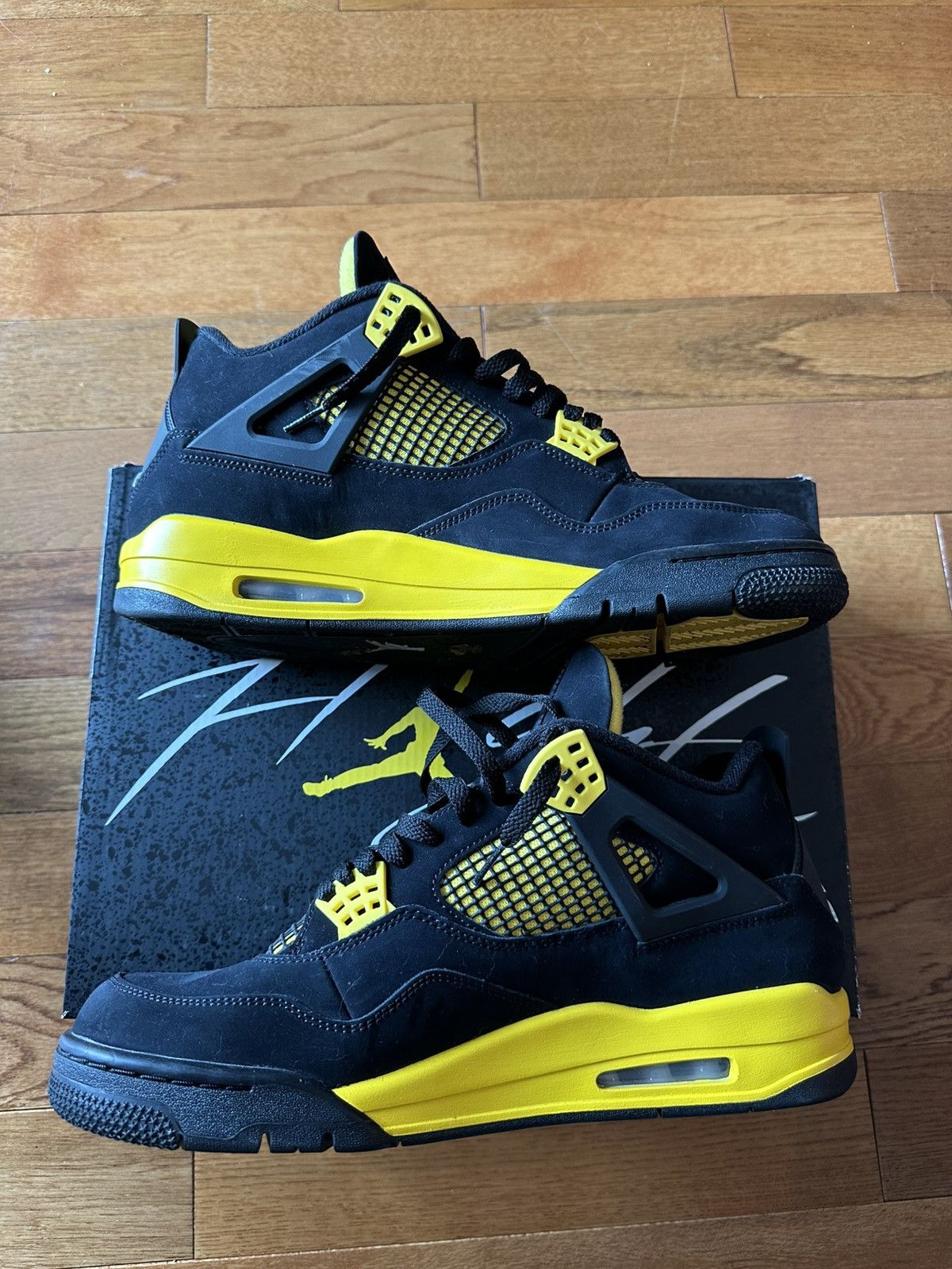 Nike Air Jordan 4 Thunder Size US 12 / EU 45 - 2 Thumbnail