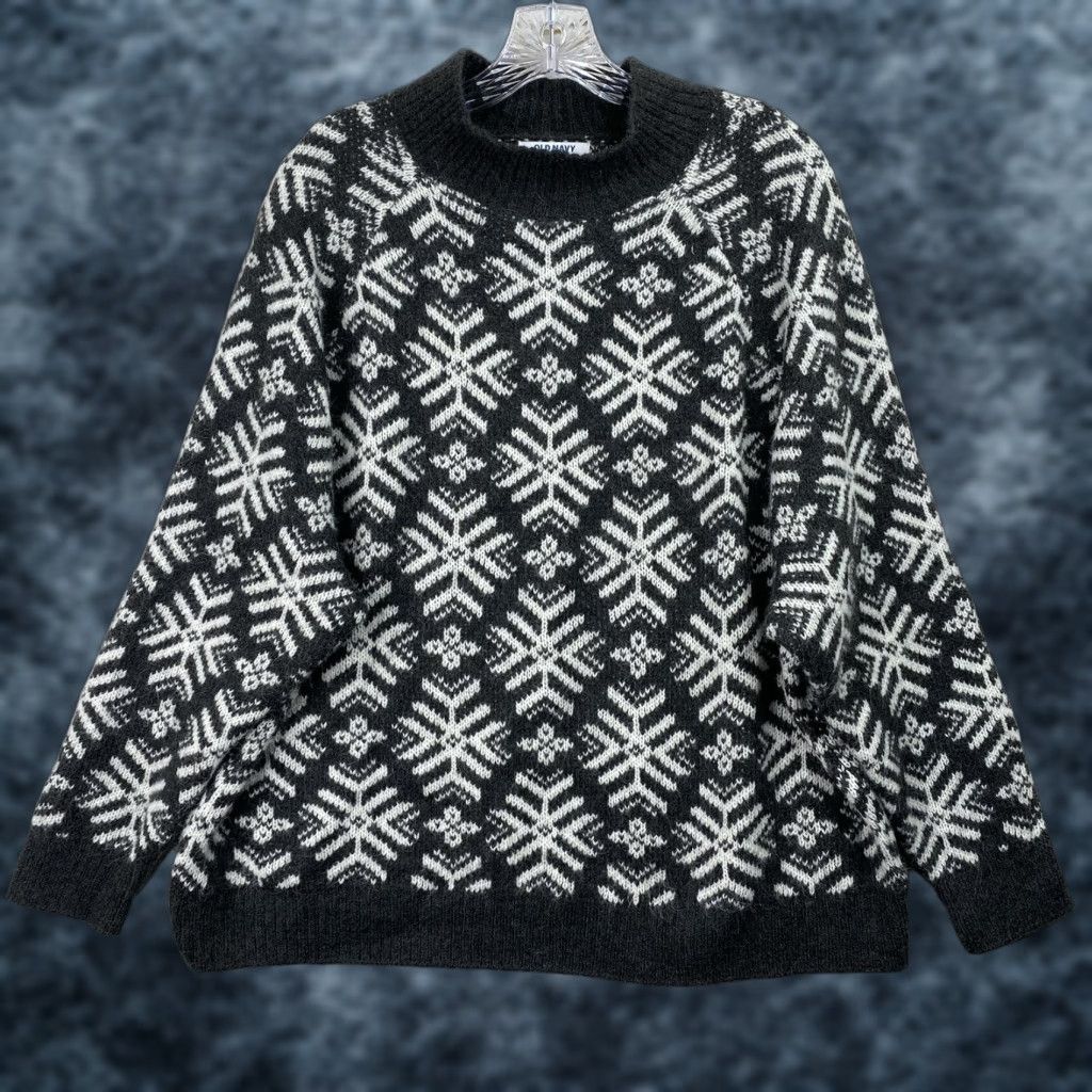 Old Navy OLD NAVY Women's Sweater Pullover Knit Gray Nordic Snowflake Pattern Fuzzy XXL Winter Casual Womens Size XXL / US 16-18 / IT 52-54 - 1 Thumbnail