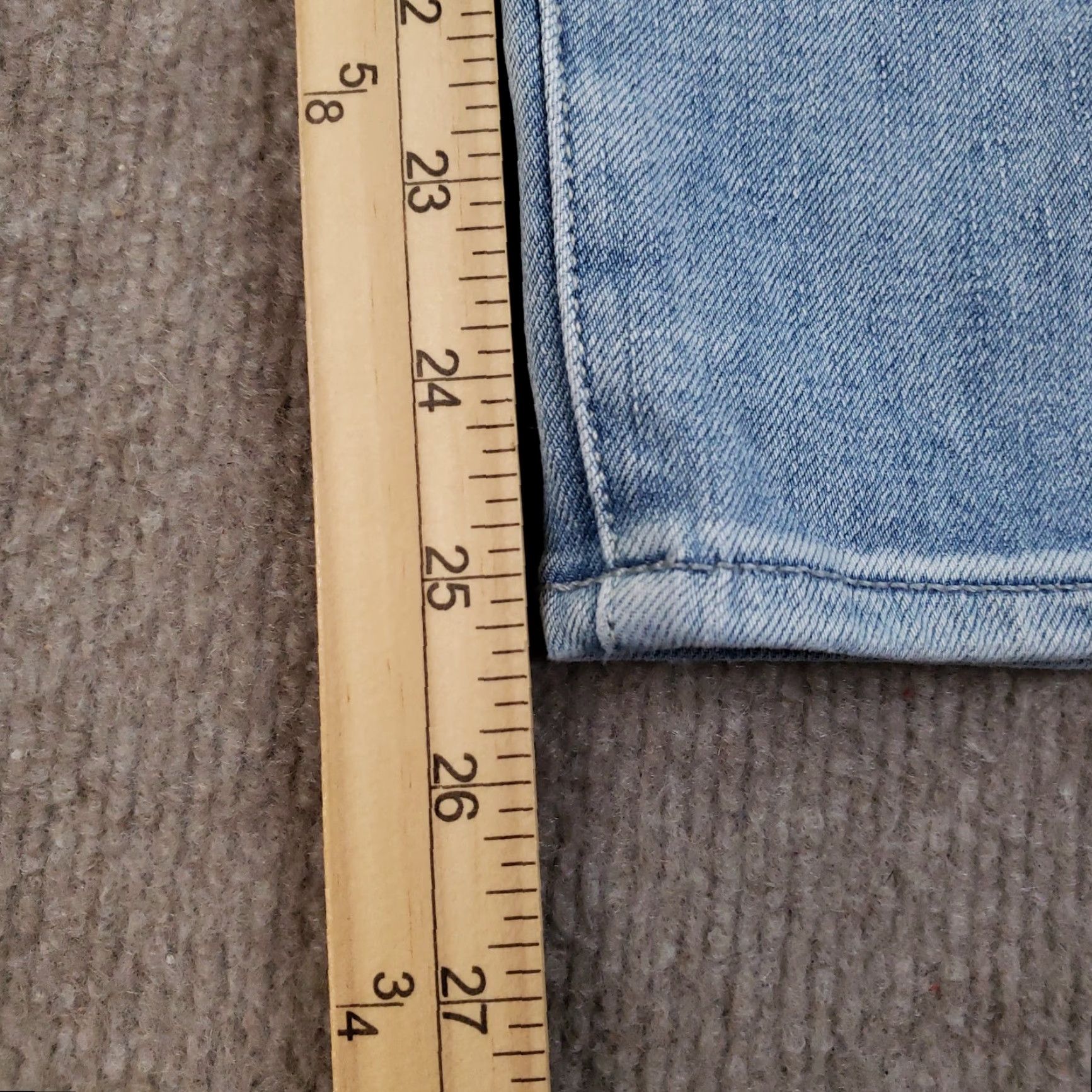 7 For All Mankind 7 For All Mankind Jeans Womens 24 Light Blue High Waist Cropped Skinny Denim Size 42" / US 20 - 3 Thumbnail