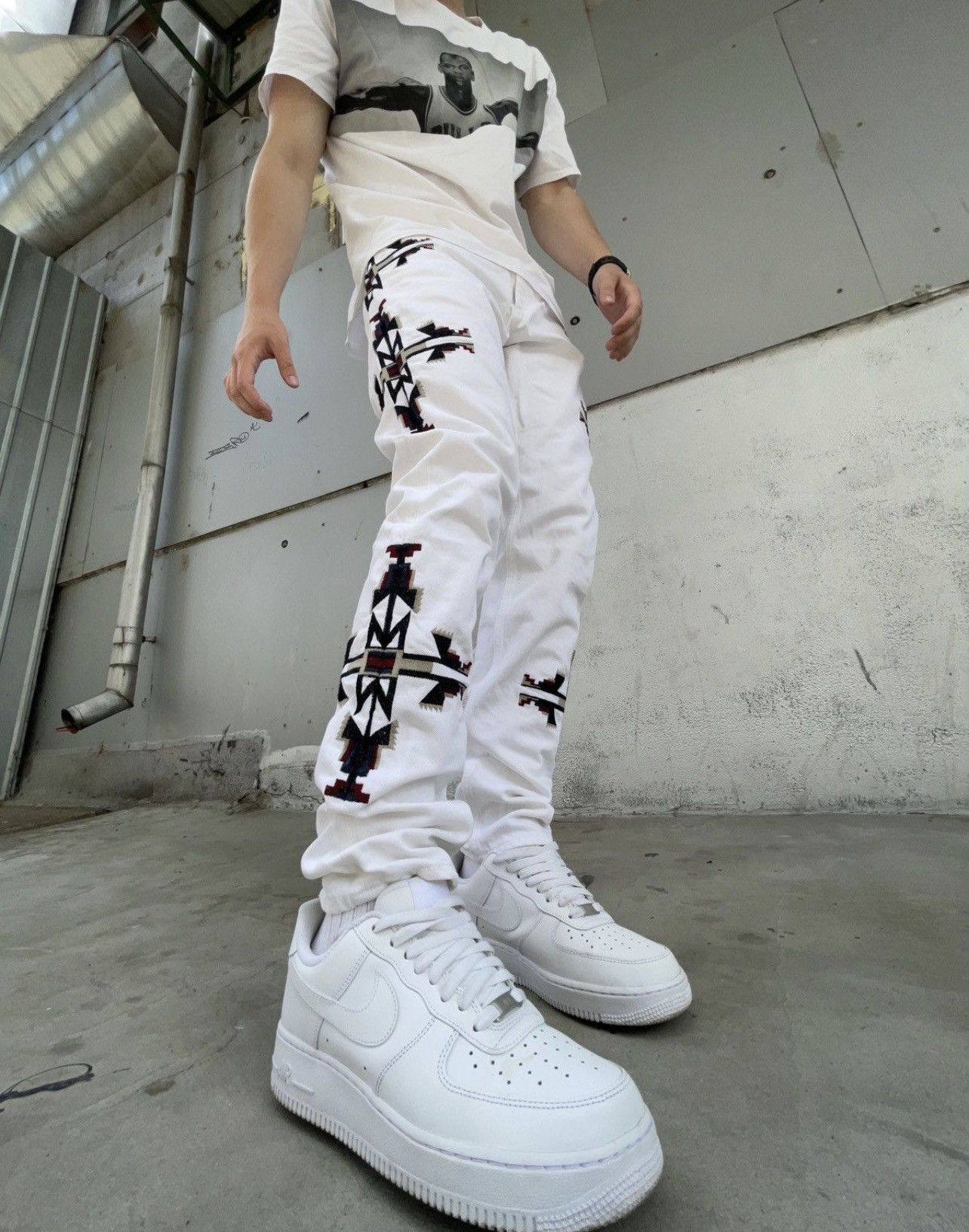 Designer × Isabel Marant × Isabel Marant Etoile Isabel Marant x H&M emborised Aztec Navajo pattern jeans Size US 31 - 2 Thumbnail
