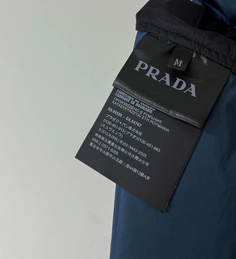 Prada Prada Short-sleeved jacket 2501-Nextarrow Size US M / EU 48-50 / 2 - 5 Thumbnail