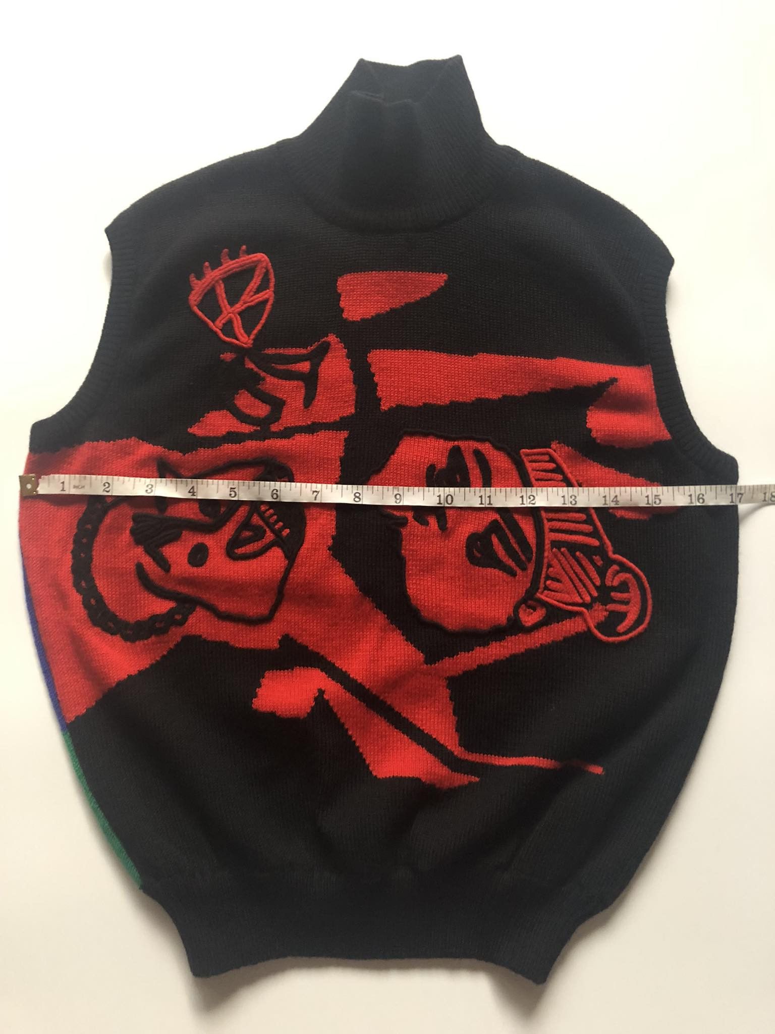 Versace × Vintage Vintage Gianni Versace Knit Vest Size US XXS / EU 40 - 9 Thumbnail