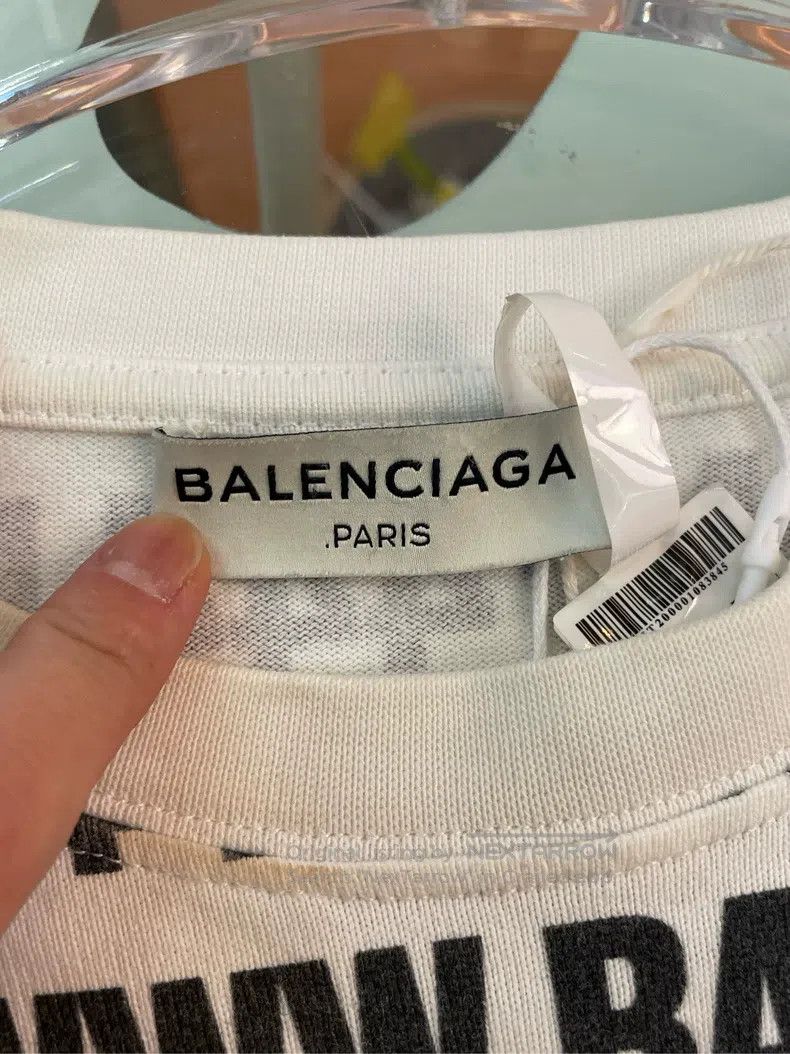 Balenciaga Balenciaga Fully Printed Letter T-Shirt Size US S / EU 44-46 / 1 - 3 Thumbnail