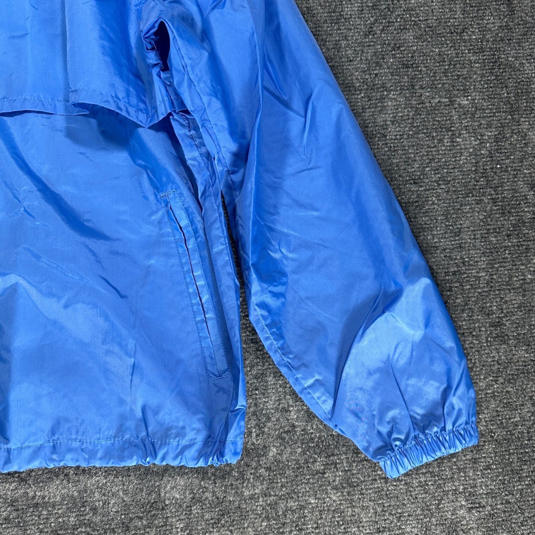 Lands' End Lands' End Jacket Womens M Blue Lightweight Full Zip Pockets Logo Nylon Windbreaker Activewear Casual Travel Full Zip Womens M Blue Lands' End Jacket Size M / US 6-8 / IT 42-44 - 3 Thumbnail