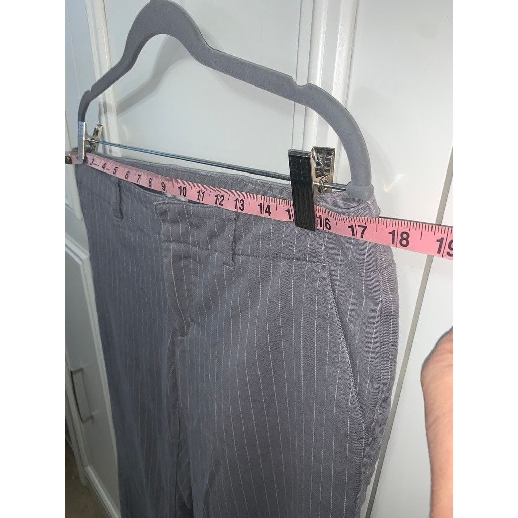 Express Express Women's Gray Pinstripe Wide-Leg Dress Pants Size 10 Size 32" / US 10 / IT 46 - 8 Thumbnail