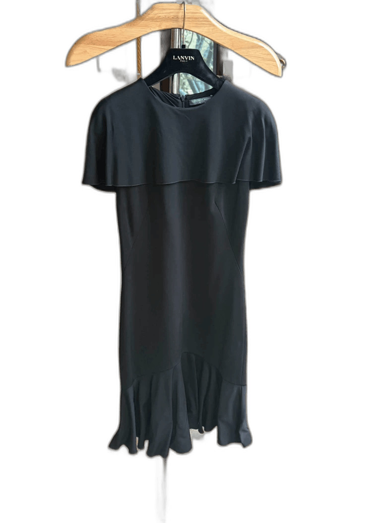 Alexander McQueen Elegant Little Black Dress with Cape Design Size US 38 / EU 54 - 1 Thumbnail