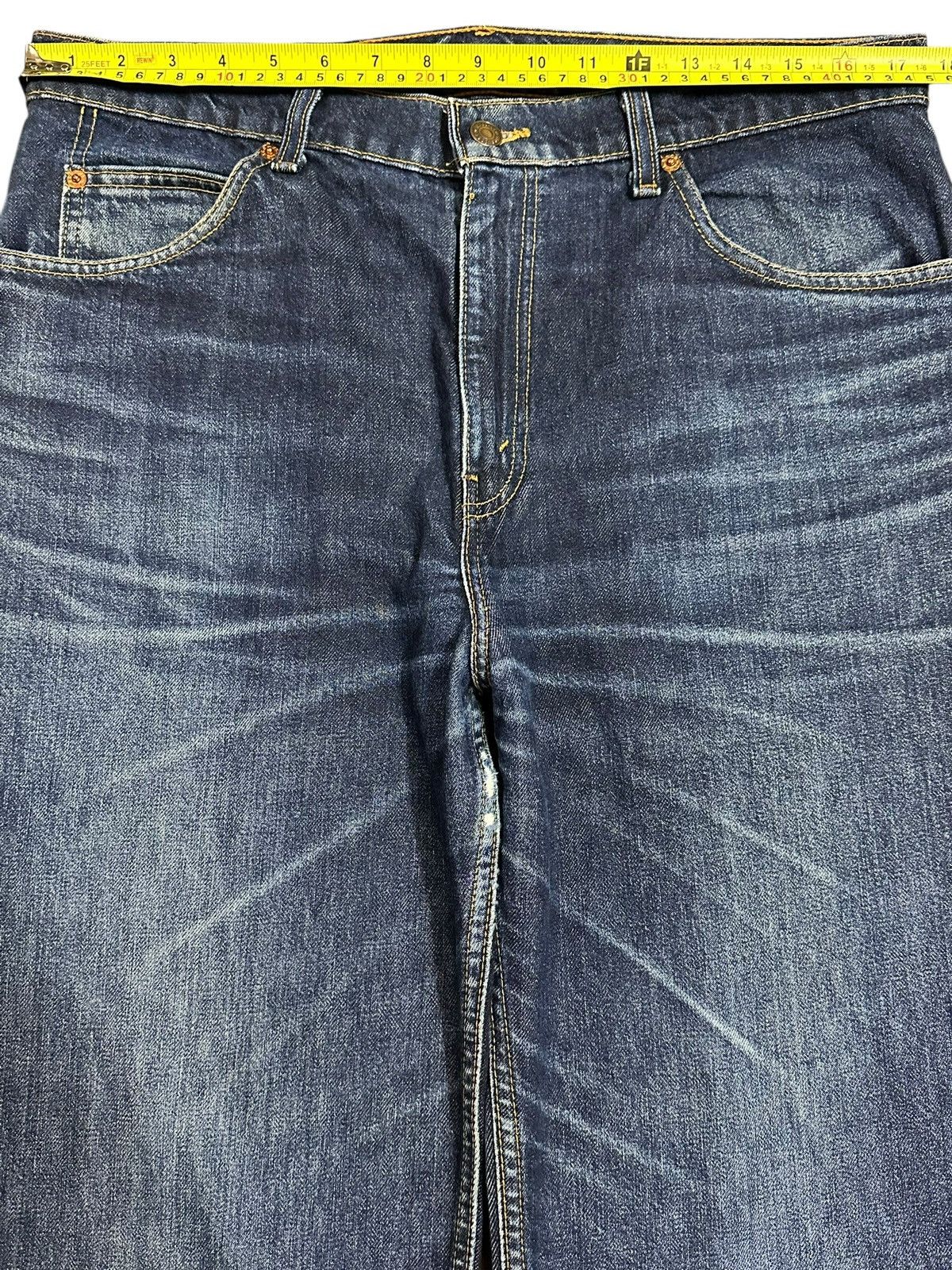 Levi's Vintage 90s Levis 605 Orange Tab Faded Wash Baggy Jeans Size US 36 / EU 52 - 13 Thumbnail