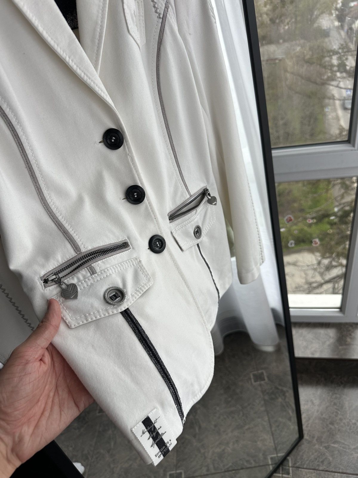 Sportalm Kitzbuhel × Vintage Vintage Sportalm Kitzbuhel Woman Buttons Blazer Jacket Size S / US 4 / IT 40 - 9 Thumbnail