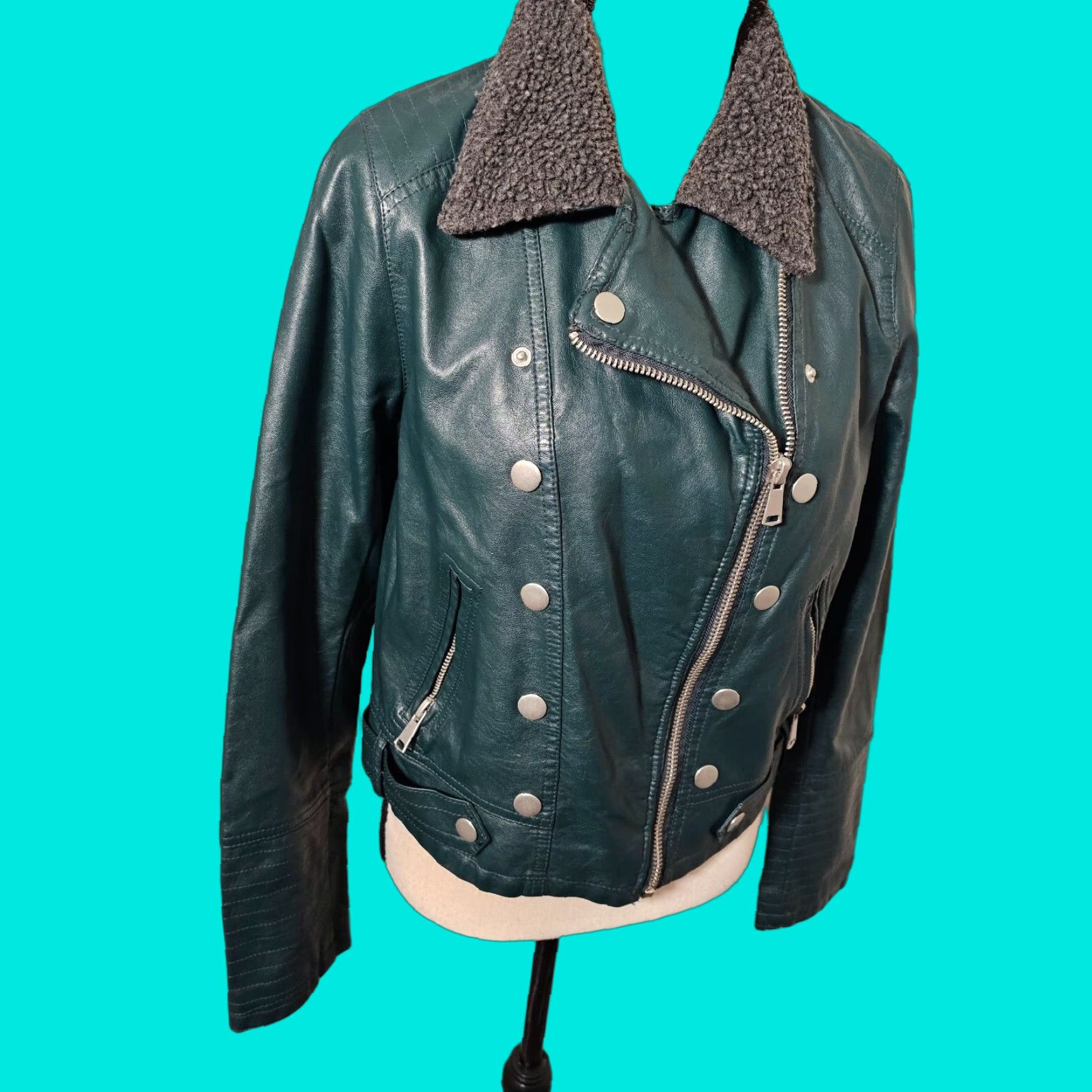 Vintage Jolt Women's Vegan Leather Jacket Green Size L Faux Fur Zipper Accents Jacket Size L / US 10 / IT 46 - 1 Thumbnail