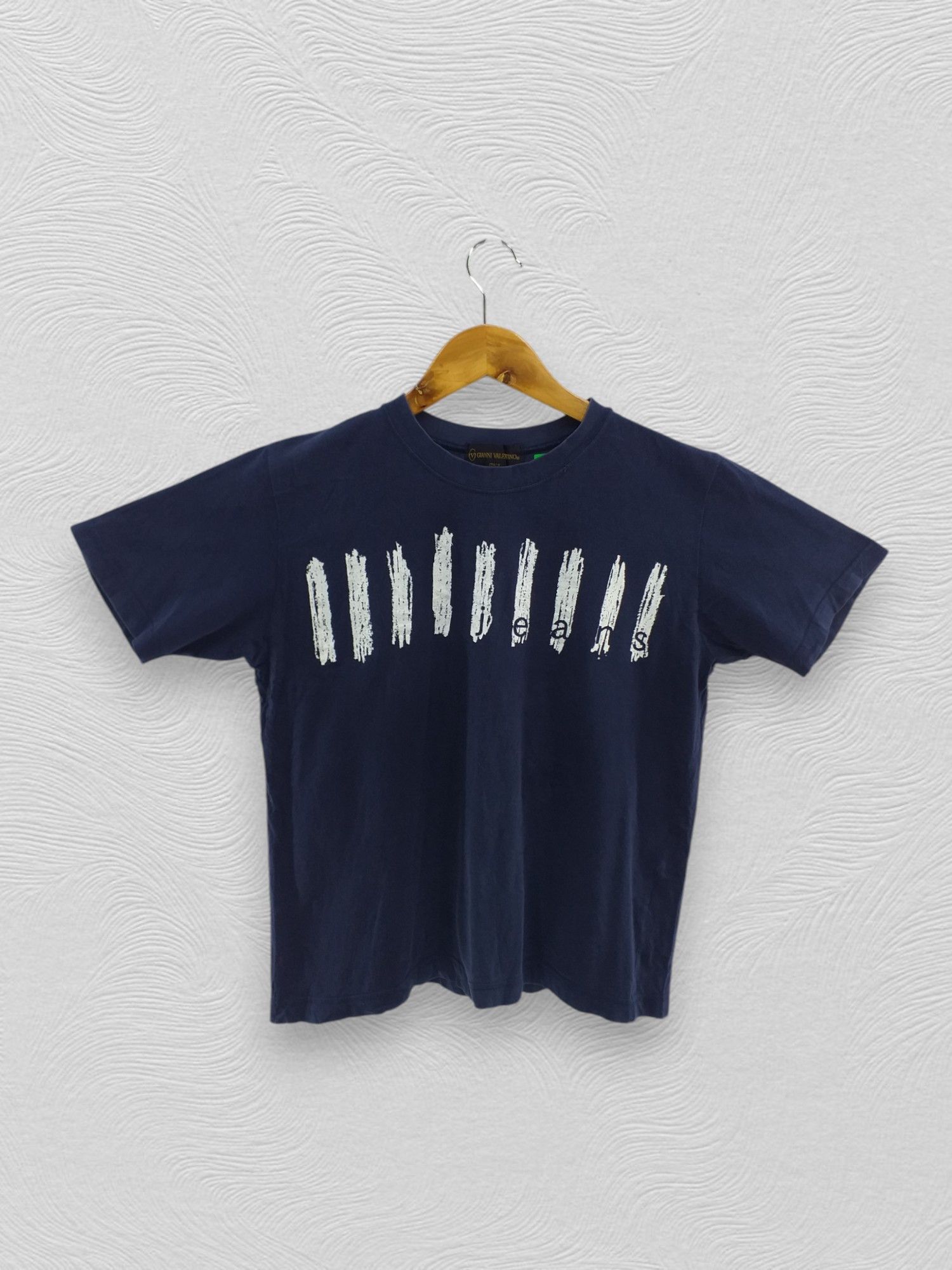 Gianni Valentino Vintage 90s Gianni Valentino Medium Tshirt -A031 Size US S / EU 44-46 / 1 - 1 Thumbnail