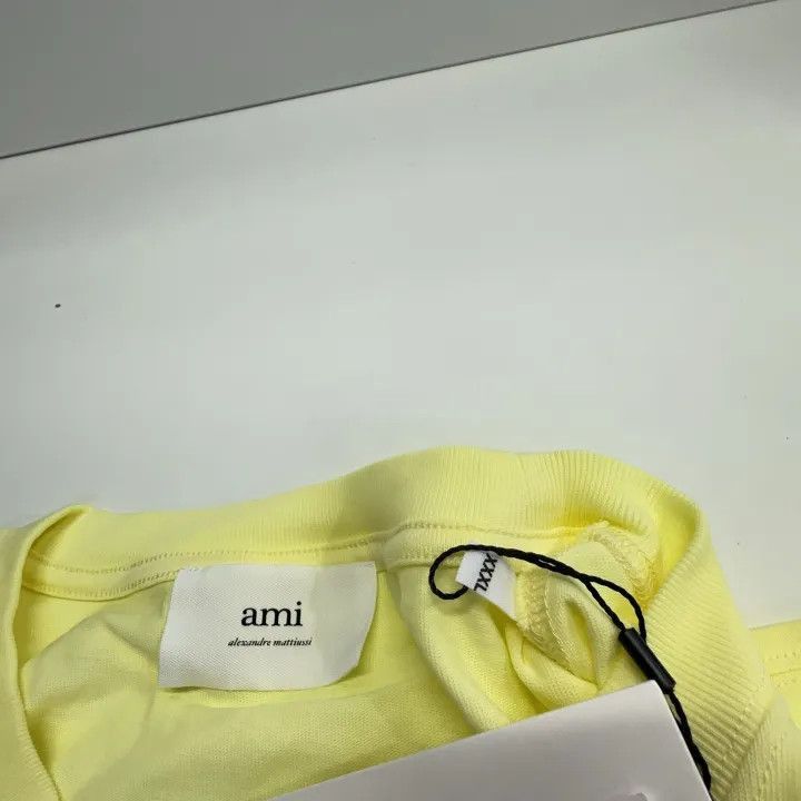AMI AMIPARIS Logo Embroidered Short Sleeve T-Shirt -2507 Size US XXL / EU 58 / 5 - 5 Thumbnail