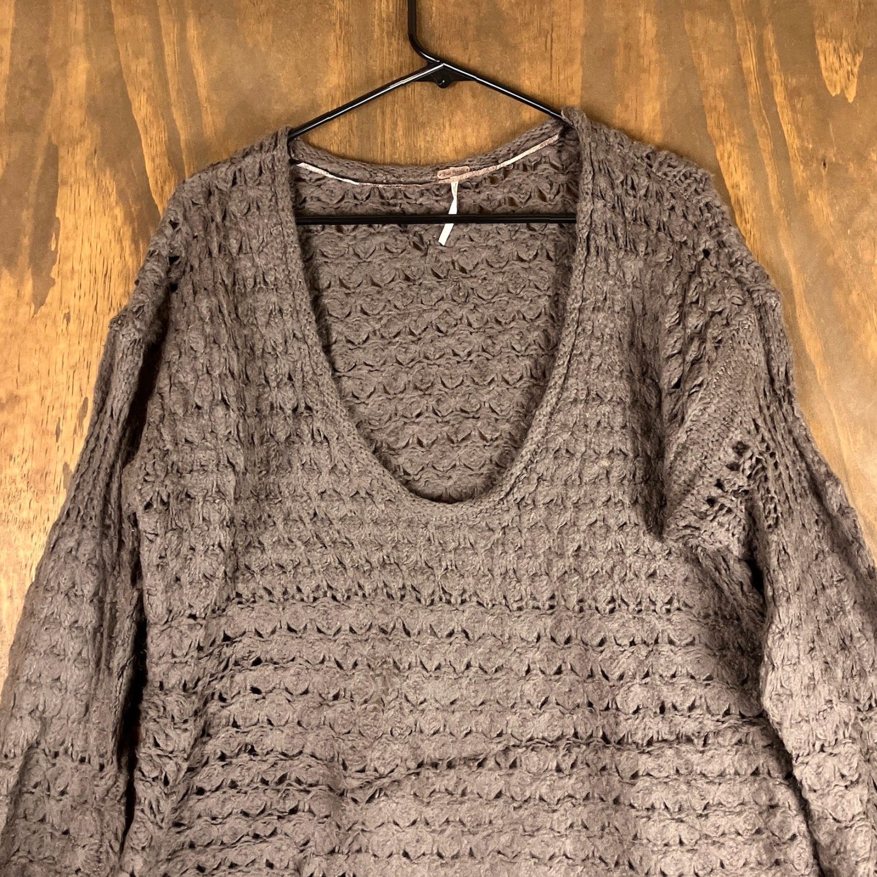 Free People Free People Sweater Brown Crashing Waves Chunky Knit Pullover Wool Blend S V-Neck Women Wool Blend Knit Open-Knit - Mens/Womens? Size S / US 4 / IT 40 - 2 Thumbnail