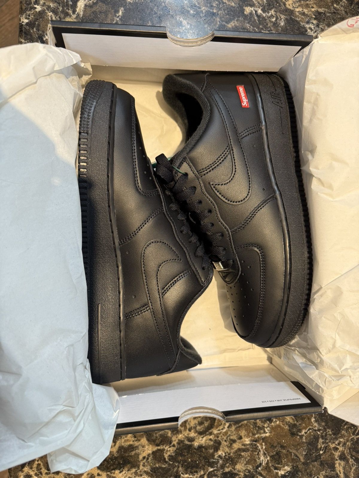 Nike × Supreme Nike Air Force 1 low x Supreme Size US 9 / EU 42 - 8 Thumbnail