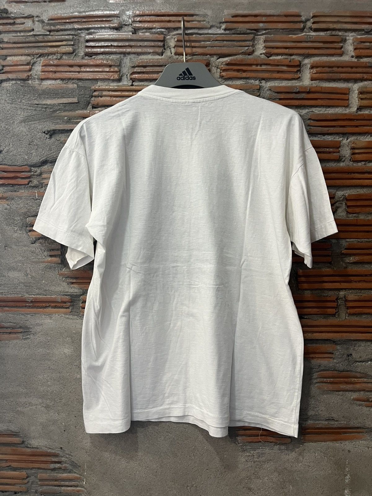 Arts & Science Vintage 90s HOLA Sevilla Spain Souvenir Tee Size US L / EU 52-54 / 3 - 9 Thumbnail