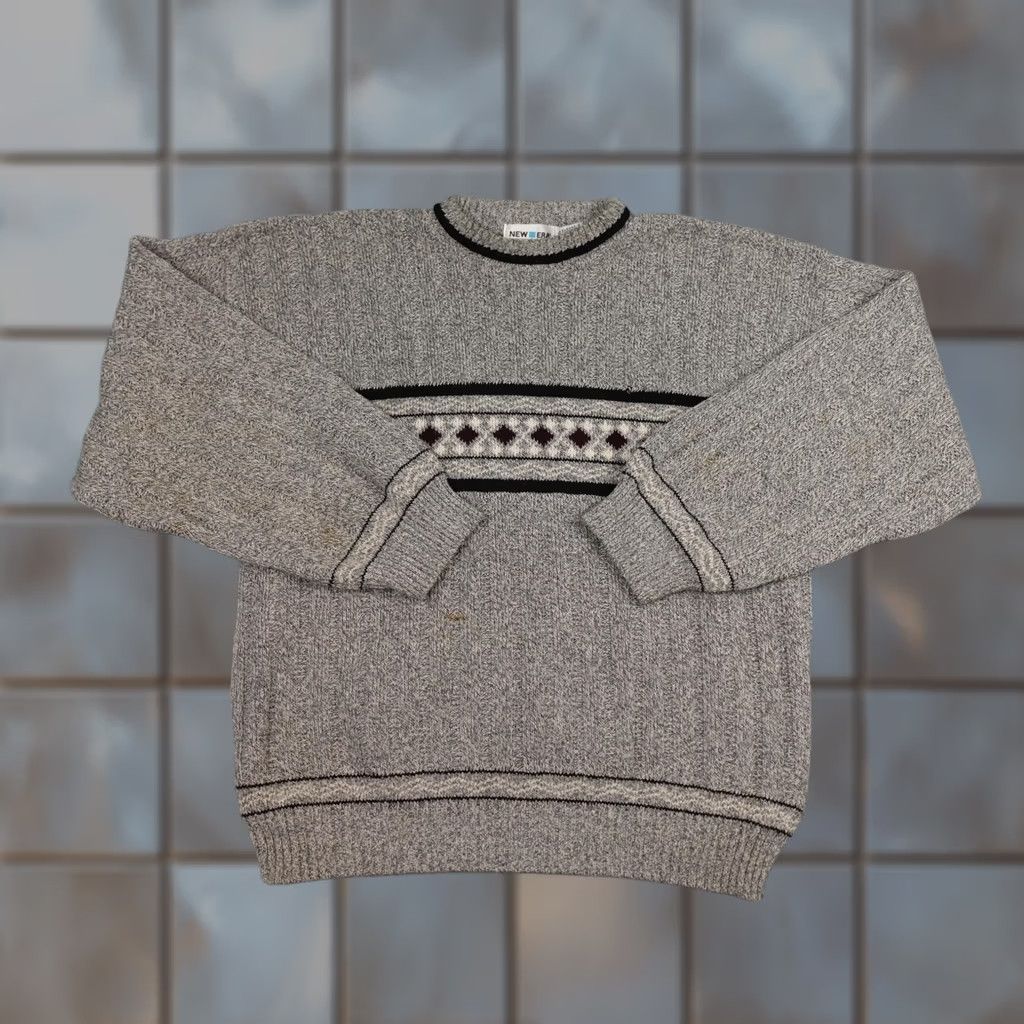 New Era VINTAGE New Era Sweater Mens L Gray Knit Crewneck USA 90s Size US L / EU 52-54 / 3 - 1 Thumbnail