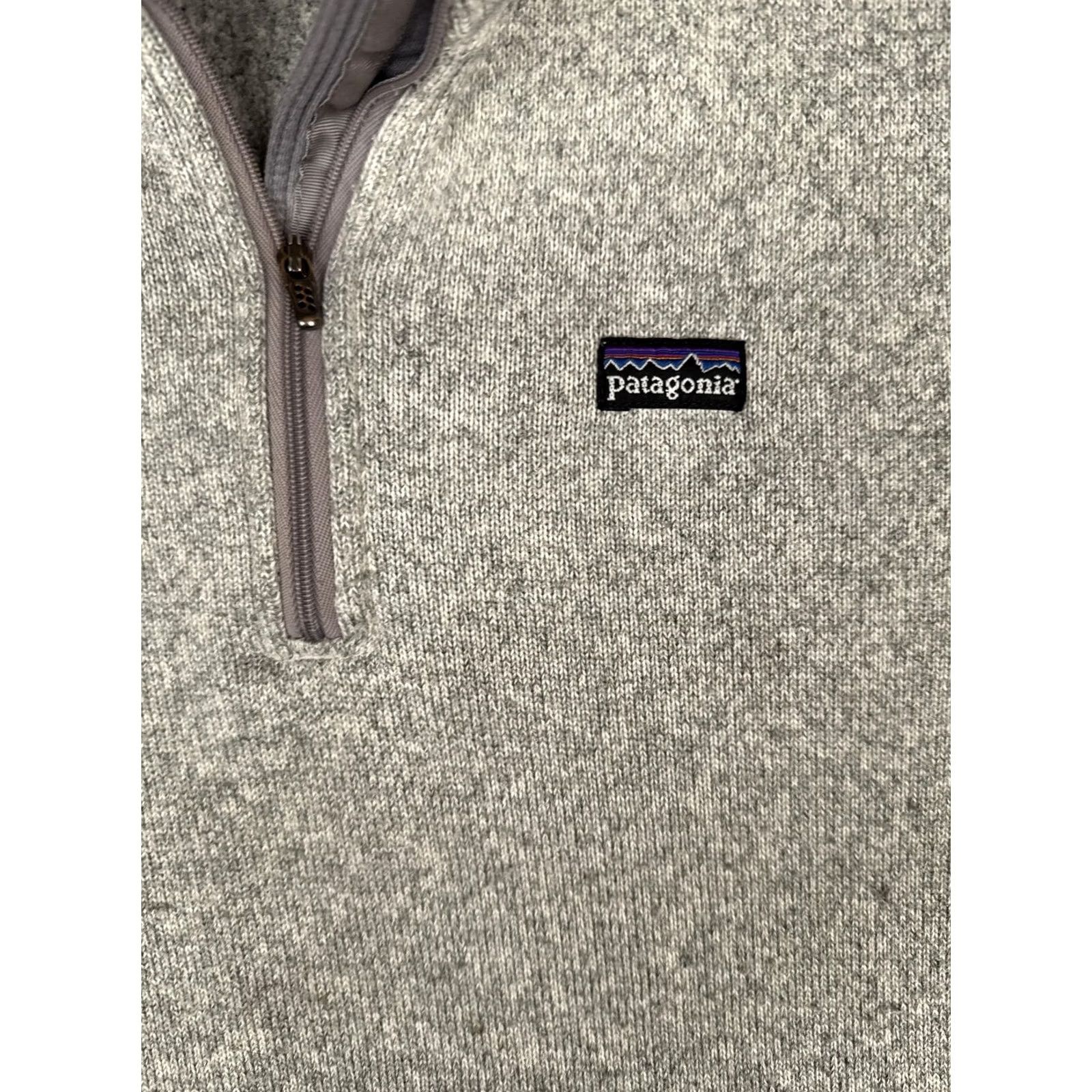 Patagonia Patagonia Sweater Womens Small Gray Fleece Pullover 1/4 Zip Raglan Sleeve Mock Neck Pullover Casual Winter Outdoor Logo Pocket Size S / US 4 / IT 40 - 7 Thumbnail