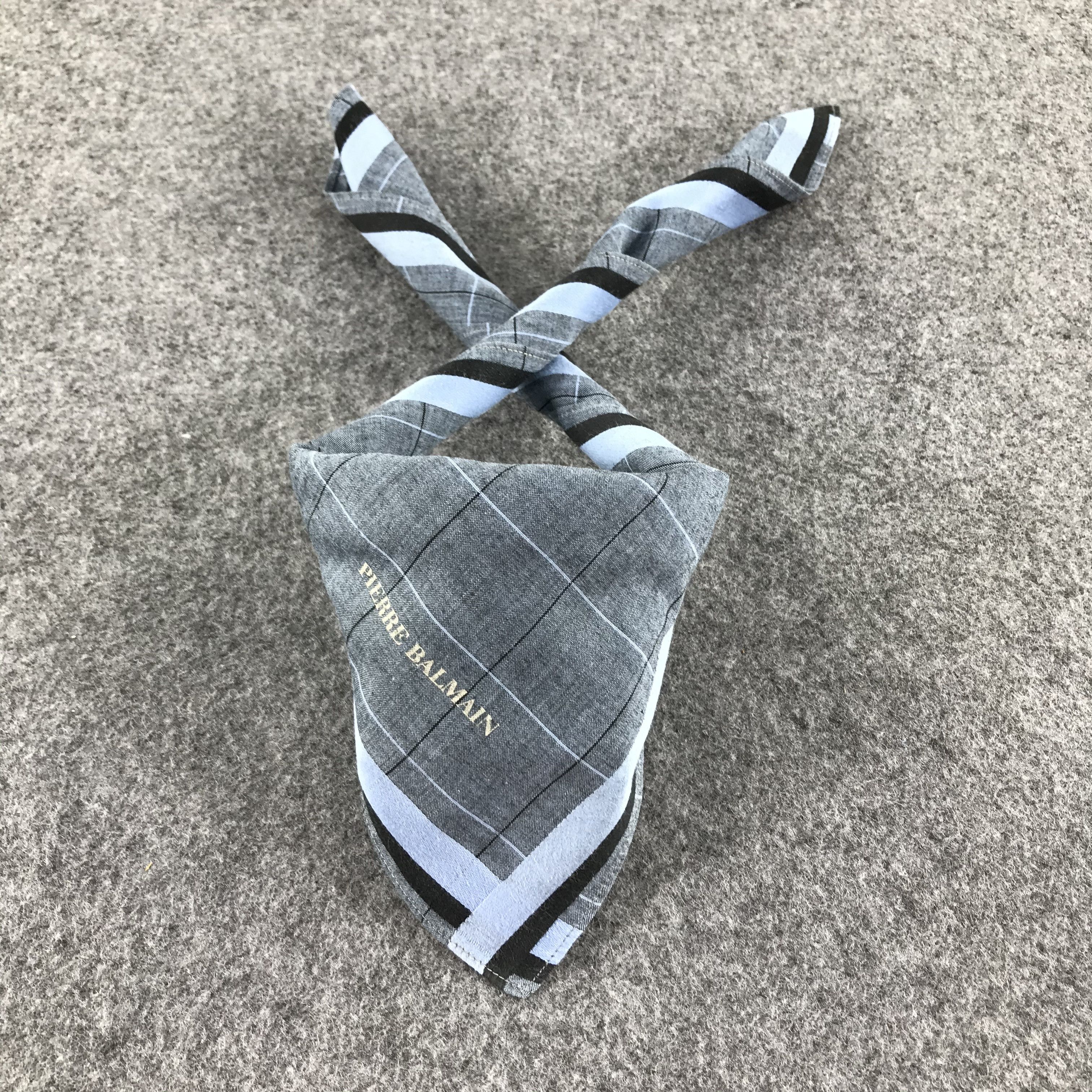 Pierre Balmain × Vintage Pierre Balmain Handkerchief Neckerchief Bandana H168 Size ONE SIZE - 1 Thumbnail