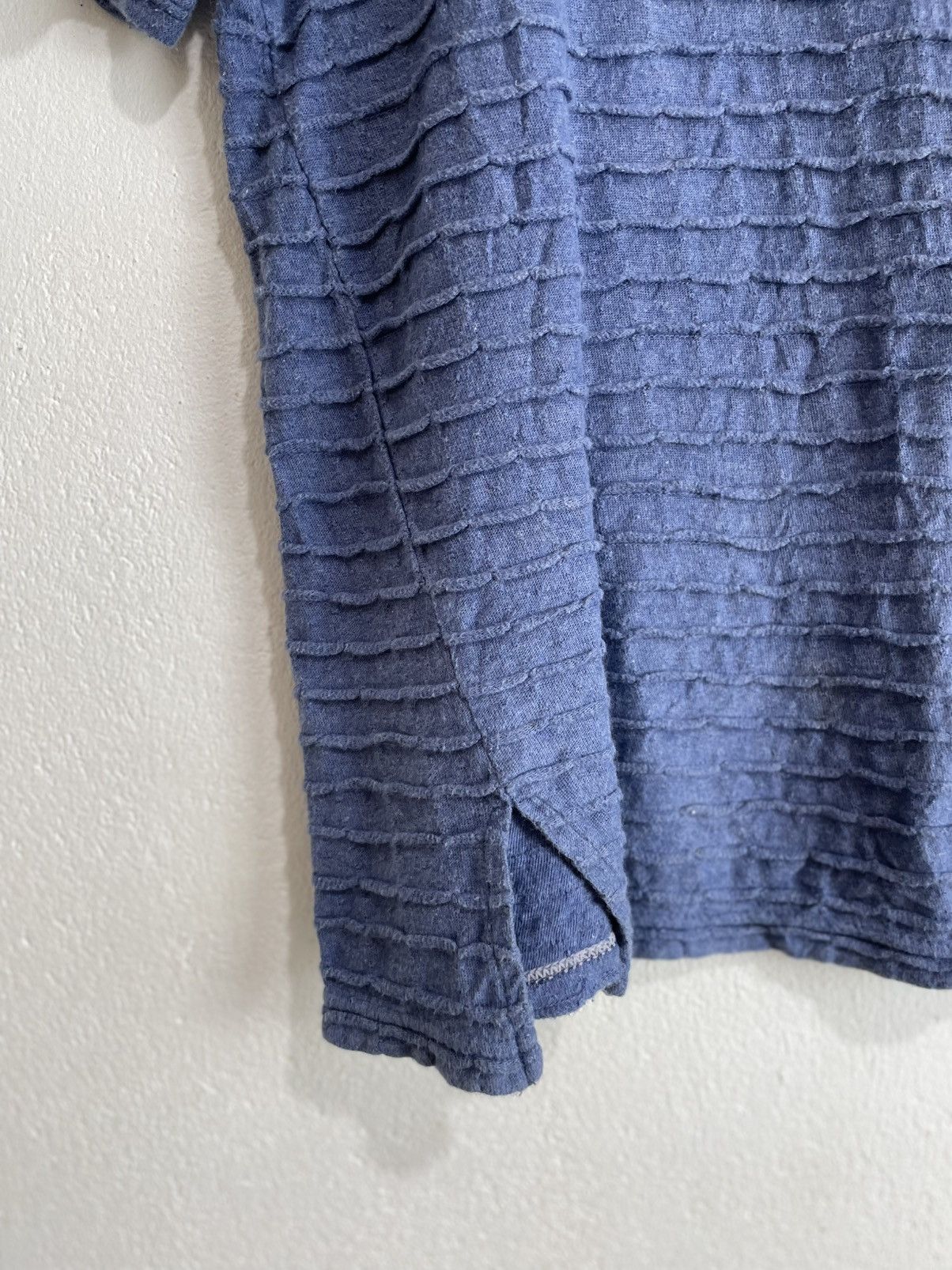 Issey Miyake × Japanese Brand Undefined brand Japan 3d pleats tee issey style Size L / US 10 / IT 46 - 3 Thumbnail