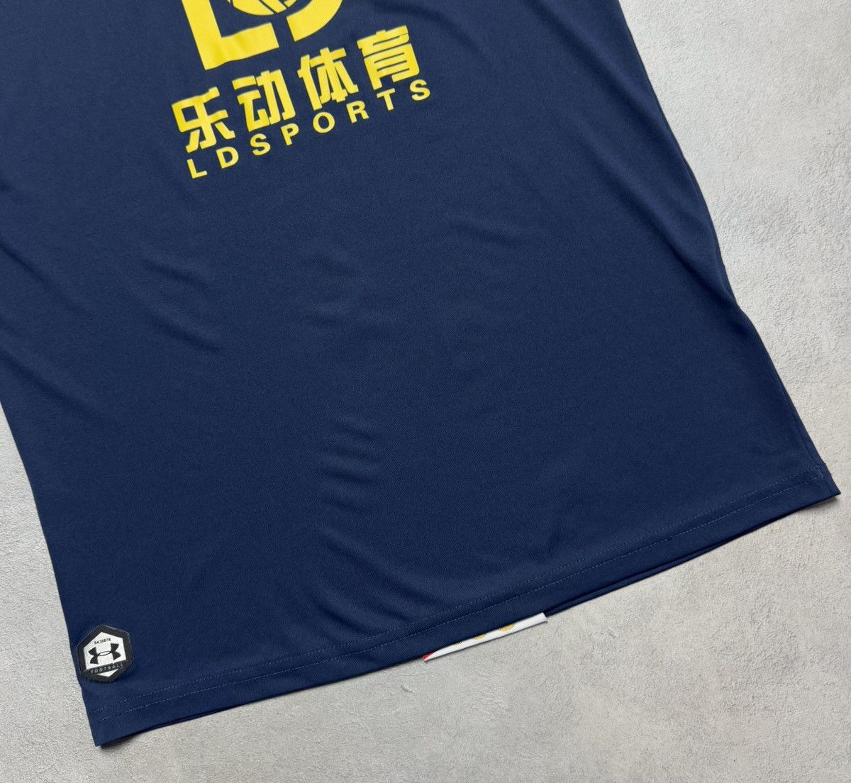 Under Armour Southampton 2020 2021 Away Shirt Soccer Jersey Under Armour Size US S / EU 44-46 / 1 - 4 Thumbnail