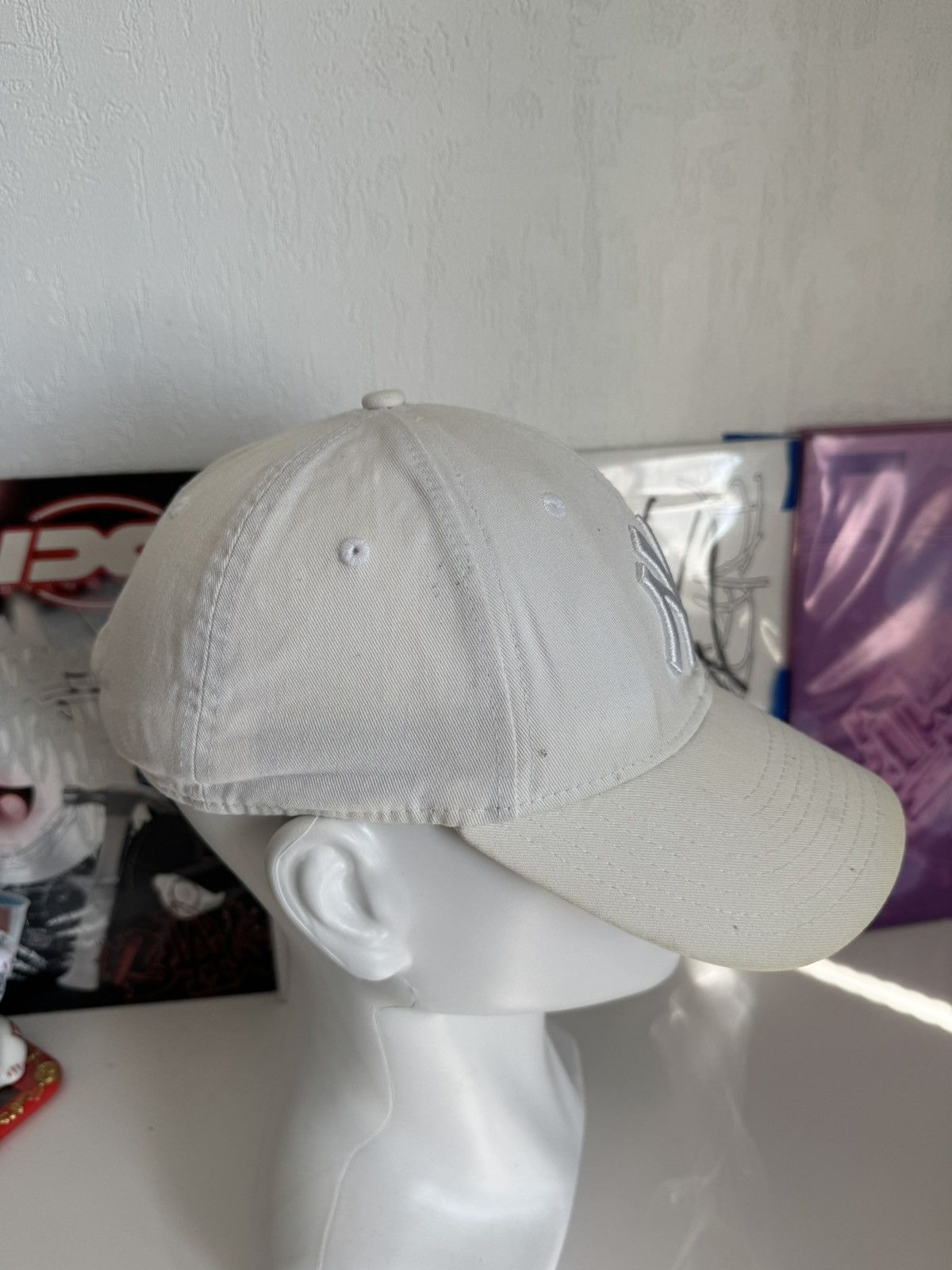 New Era New Era NY Yankees All White Strapback Cap Size ONE SIZE - 3 Thumbnail