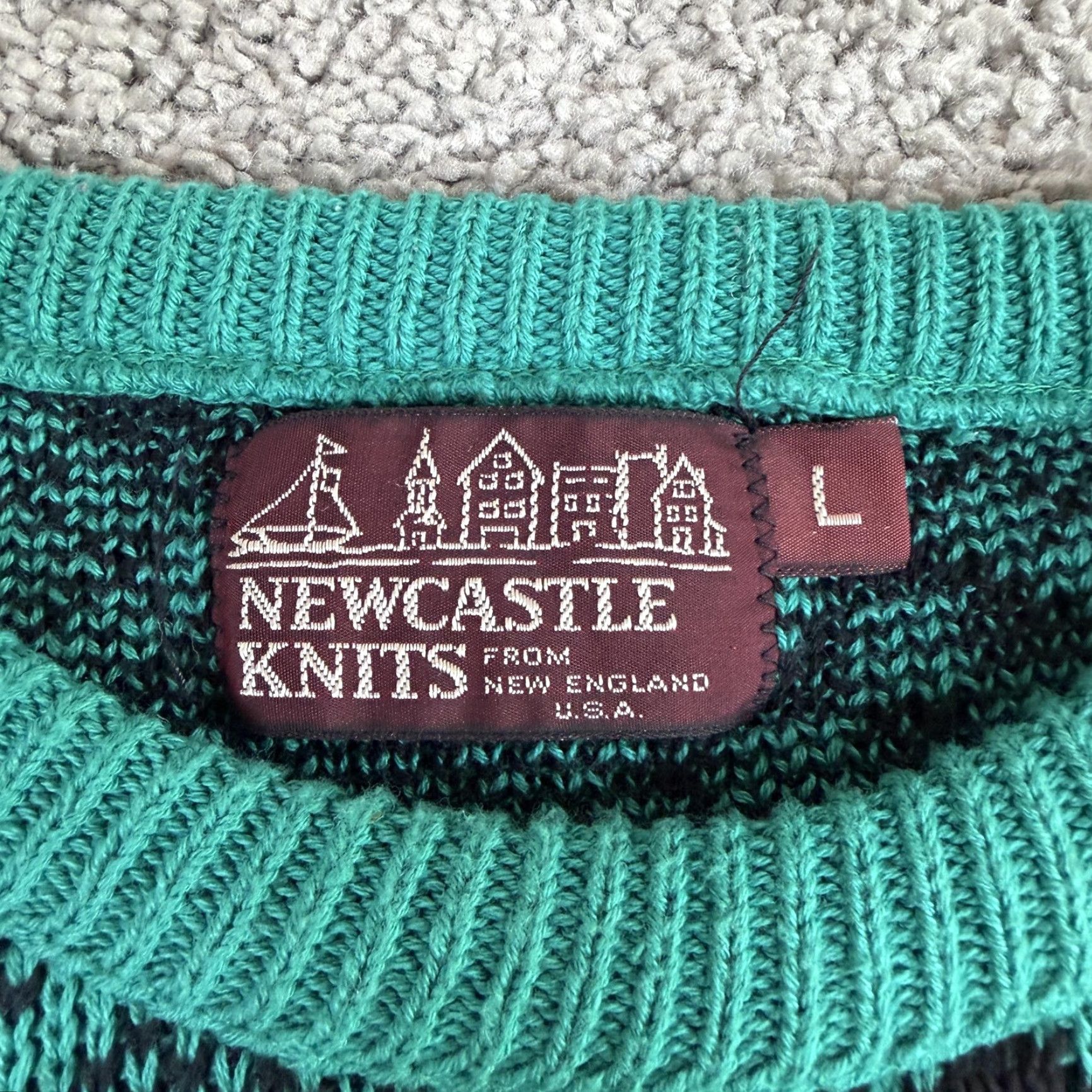 Vintage VINTAGE Newcastle Knits Sweater Mens Large Green Geometric Knit Pullover 80s Size US L / EU 52-54 / 3 - 3 Thumbnail