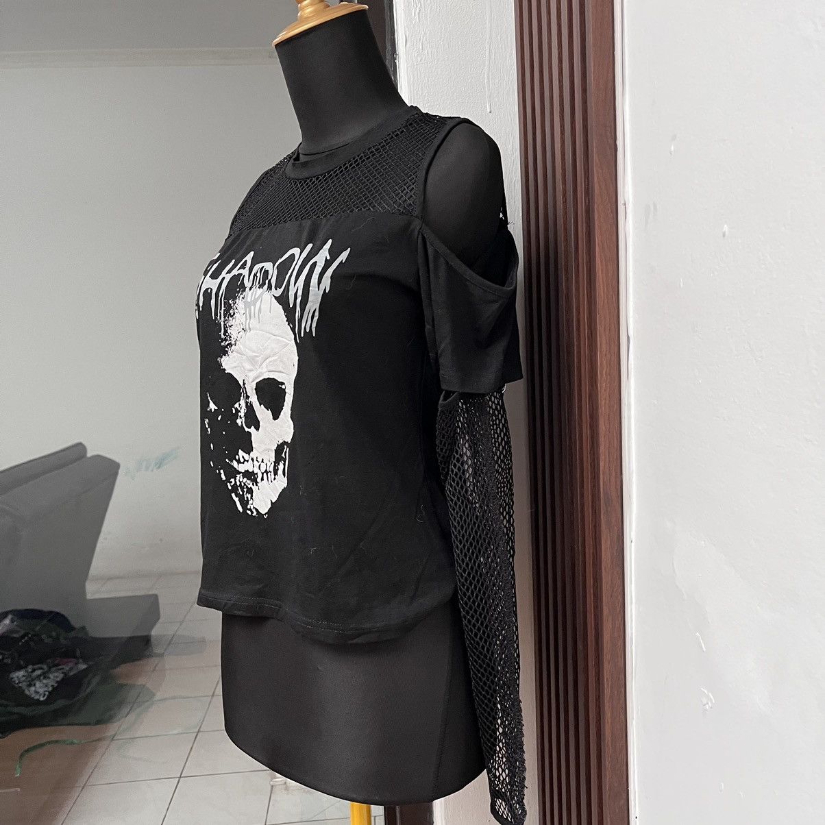 Japanese Brand × Seditionaries Japanese Brand Seditionaries Bondage Punk Croped Tees Size S / US 4 / IT 40 - 3 Thumbnail