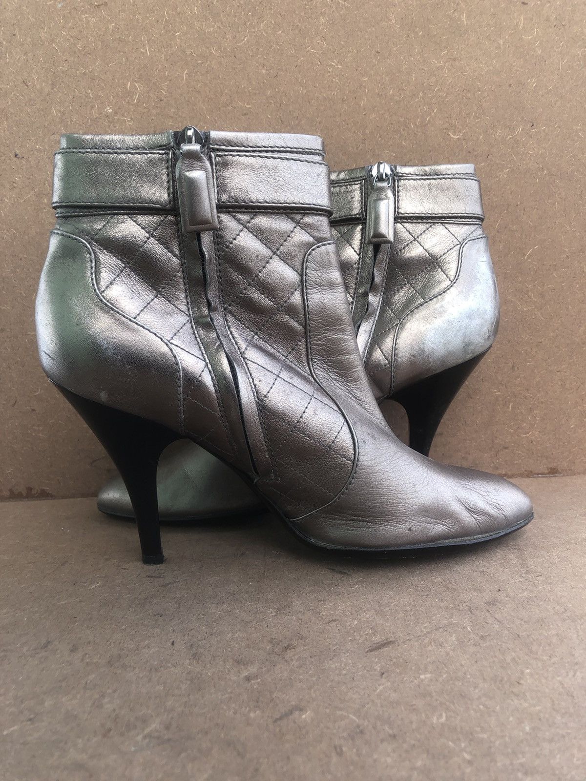 Burberry Rurberry Grey Leather Women’s Boots Size 40 Size US 10 / IT 40 - 5 Thumbnail