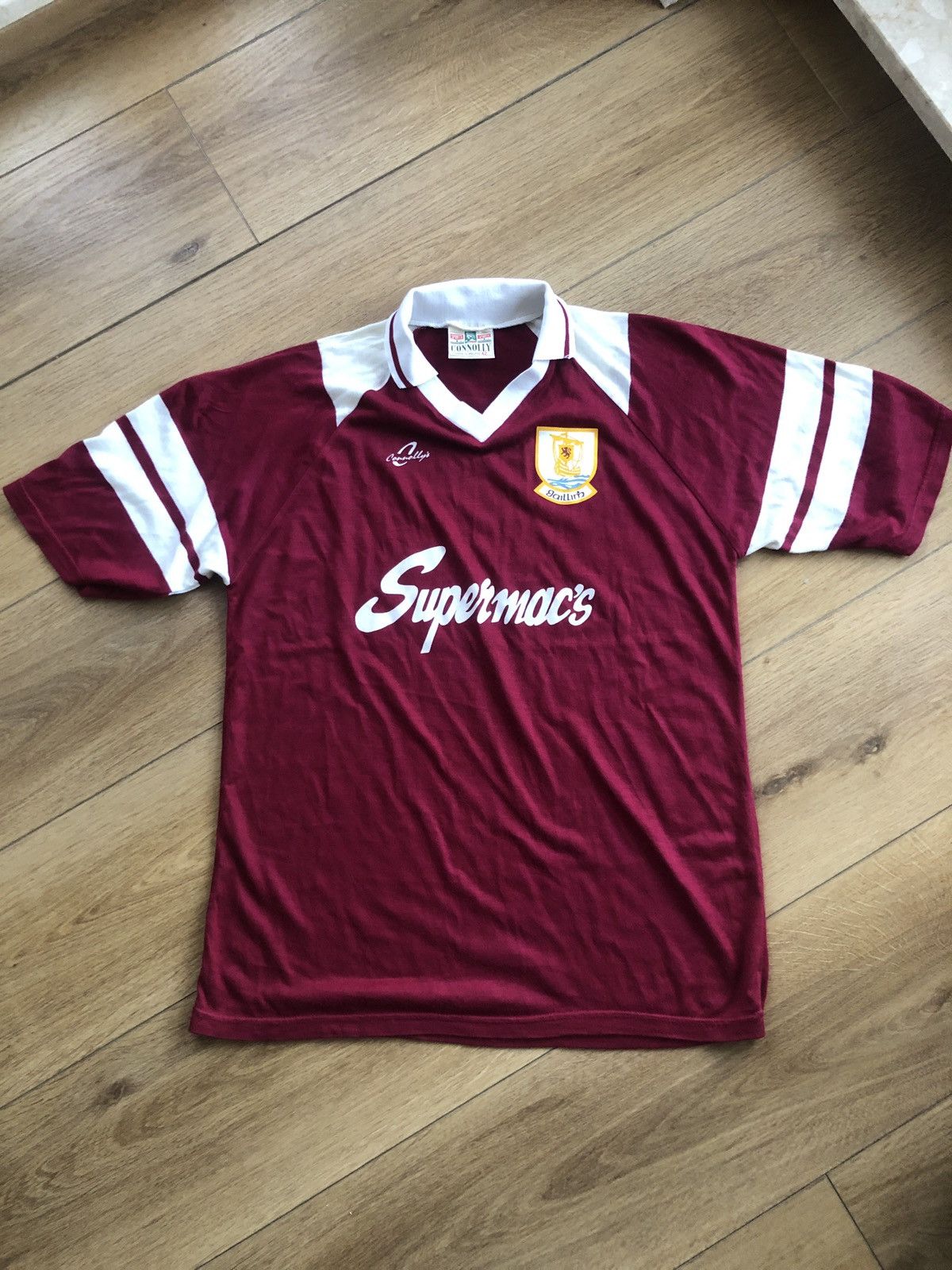 image of Soccer Jersey x Vintage 1995-97 Galway Gaa (Gaillimh) in Red, Men's (Size Large)