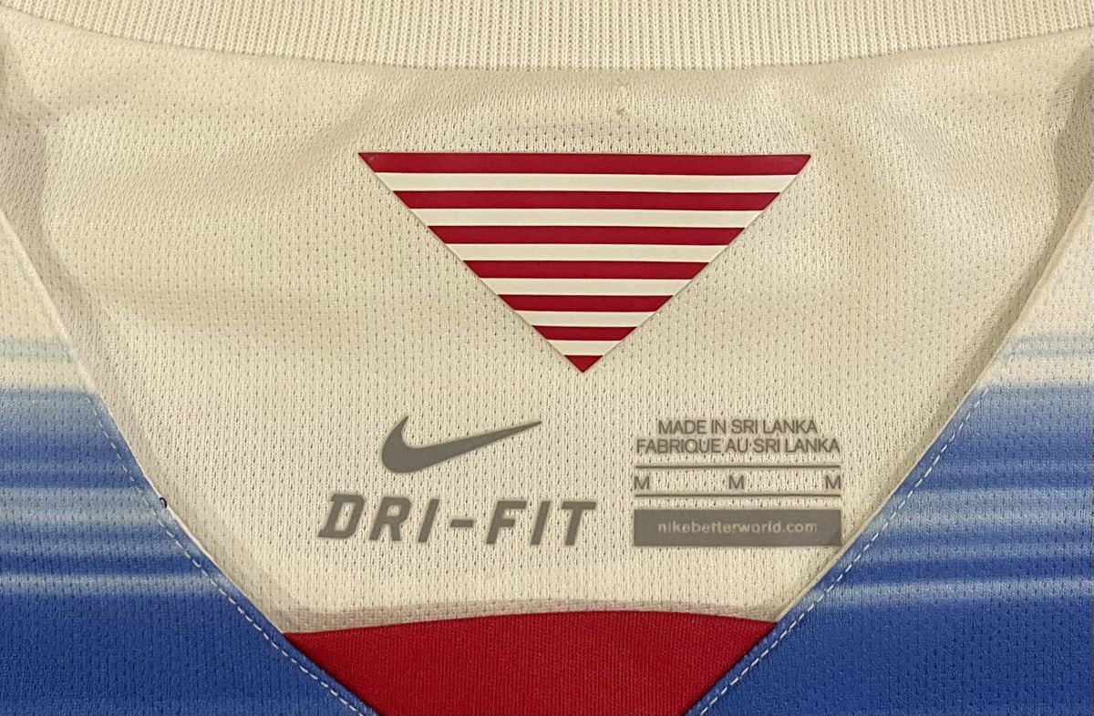 Nike Nike 2015/16 USA Diskerud #10 National Jersey Men’s Medium Size US M / EU 48-50 / 2 - 3 Thumbnail