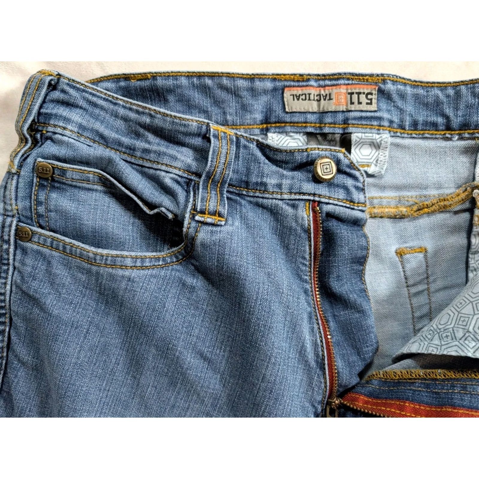 Vintage 5.11 Tactical Defender Stretch Jeans 7-Pocket Blue Denim Mens 30x34 Regular Regular XS? Size US 30 / EU 46 - 3 Thumbnail