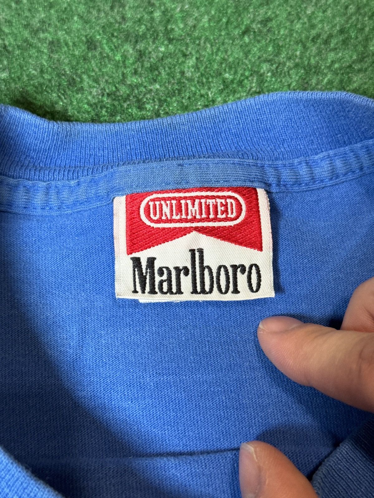 Marlboro × Vintage Vintage 90s Marlboro Lone Wolf Pocket Tee USA Made T Shirt Size US XL / EU 56 / 4 - 5 Thumbnail