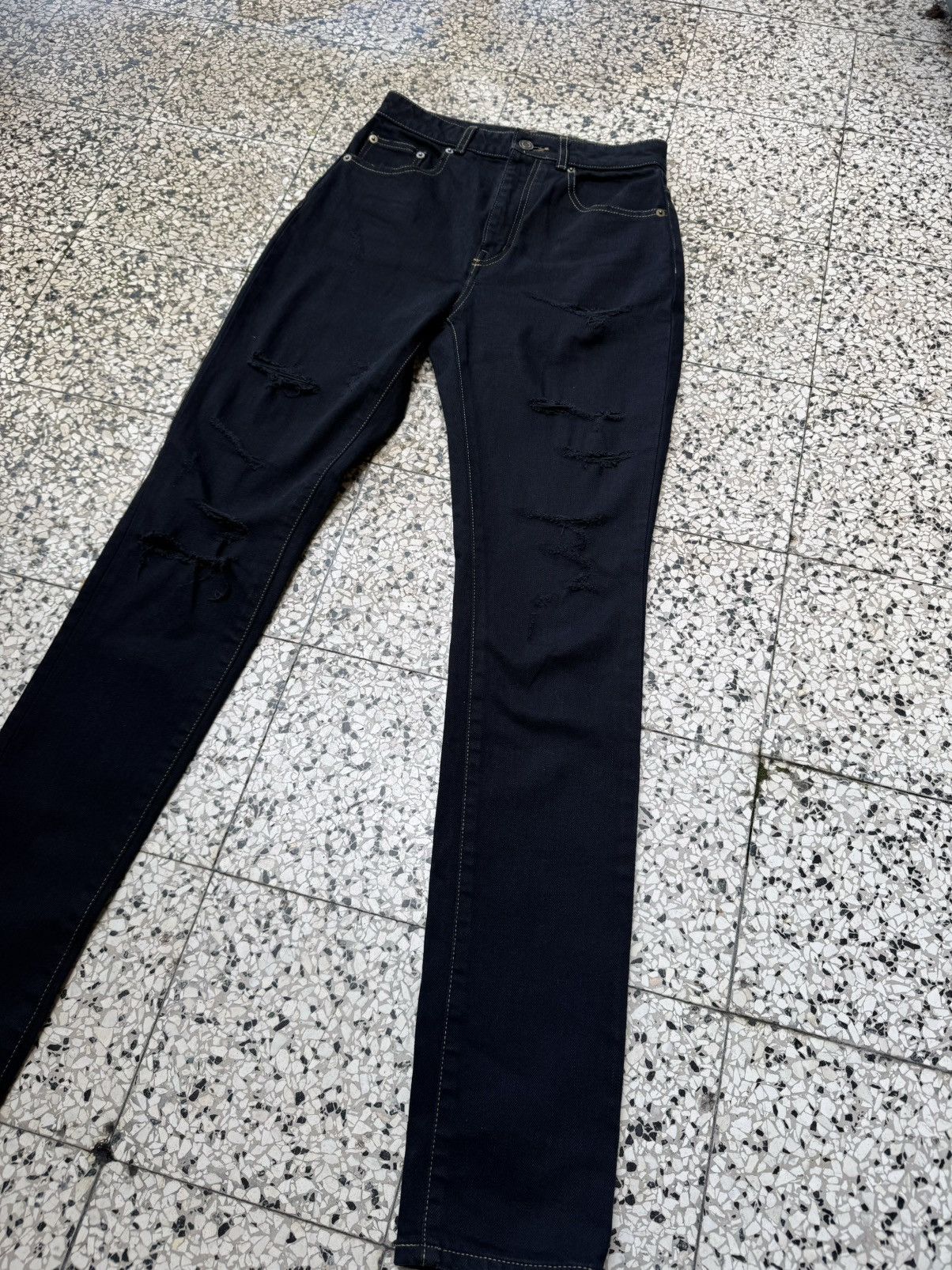 Saint Laurent Paris × Yves Saint Laurent SAINT LAURENT Trash Overdye JAPAN DENIM Distressed Skinny Size 27" / US 4 / IT 40 - 1 Thumbnail
