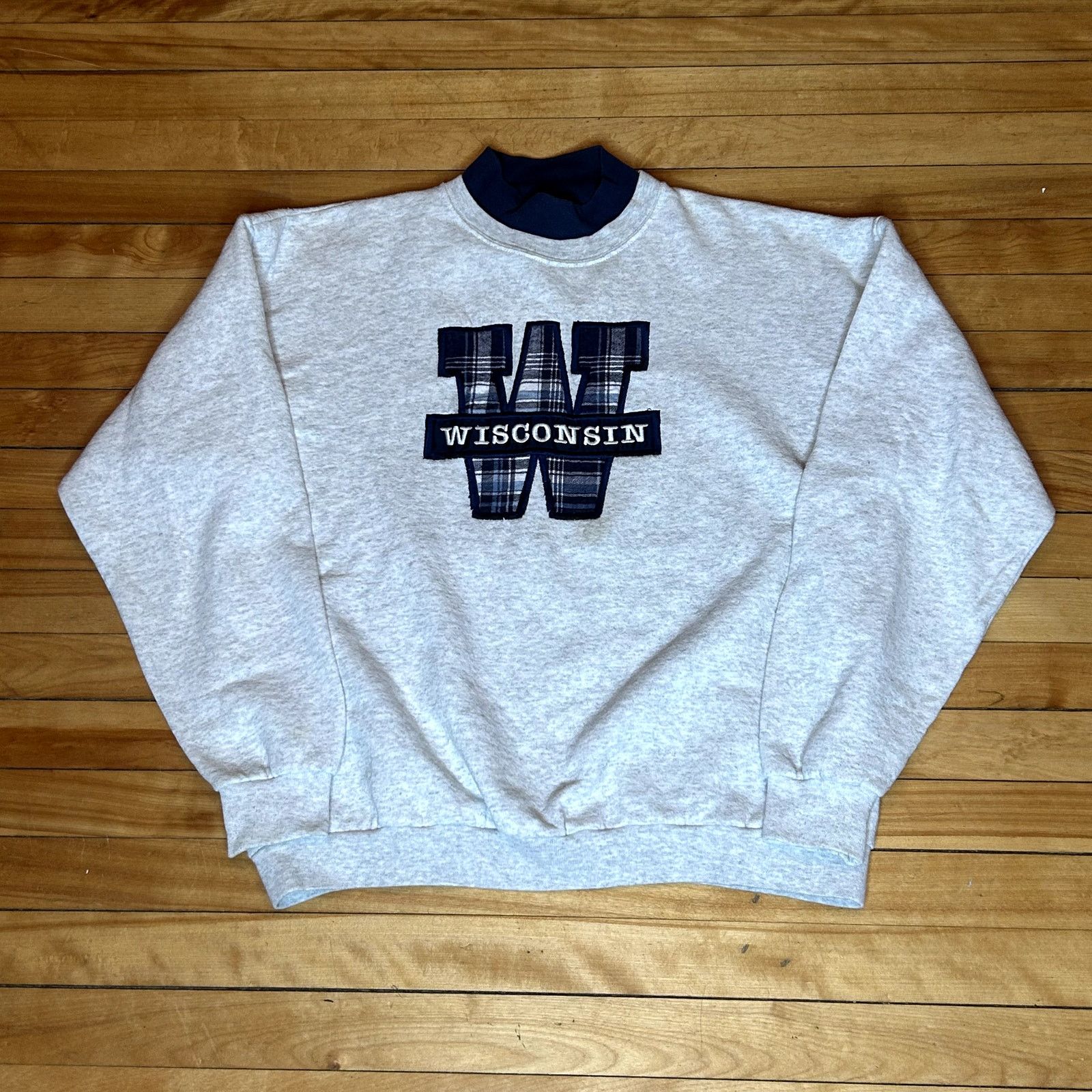 Vintage Vintage 90s Wisconsin Badgers Blue Plaid Crewneck Large Size US L / EU 52-54 / 3 - 2 Thumbnail