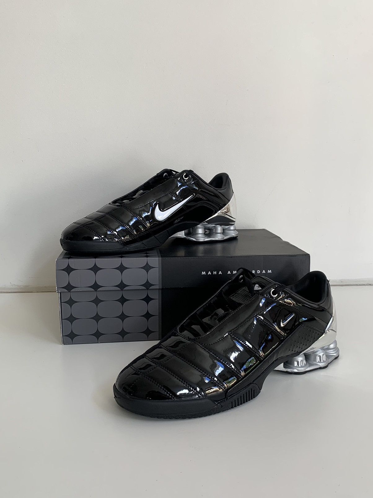 Nike Nike Shox Maha Amsterdam Size US 11 / EU 44 - 1 Thumbnail