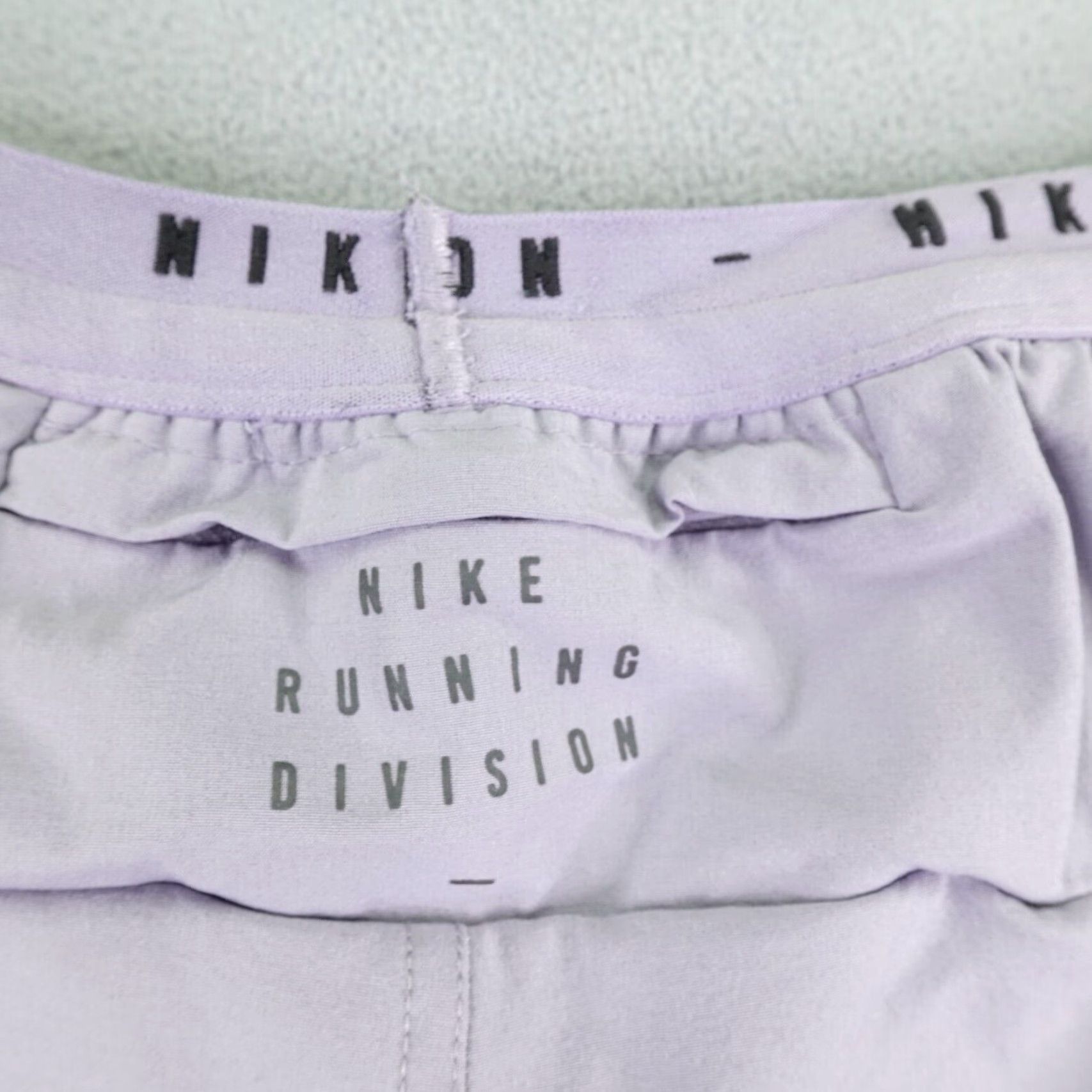 Nike Nike Shorts Womens Medium Purple Lined Run Division Tempo Luxe 3" Running Gym Size 28" / US 6 / IT 42 - 6 Thumbnail