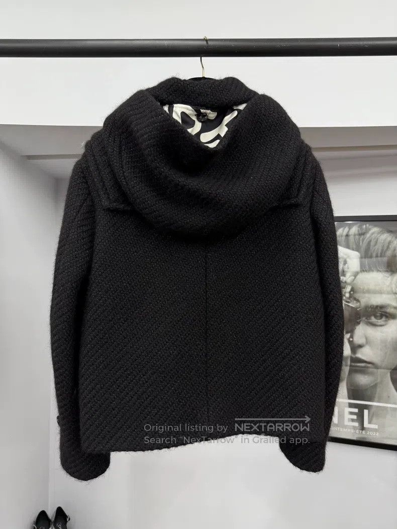 Chanel Chanel Black ox horn buckle hooded college tweed jacket Size XXS / US 00 / IT 34 - 3 Thumbnail