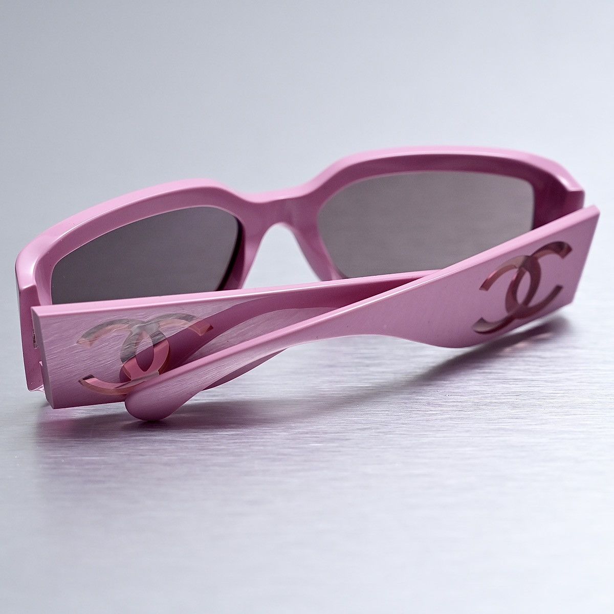 Chanel CHANEL 0CH5526 SUNGLASSES Size ONE SIZE - 7 Thumbnail