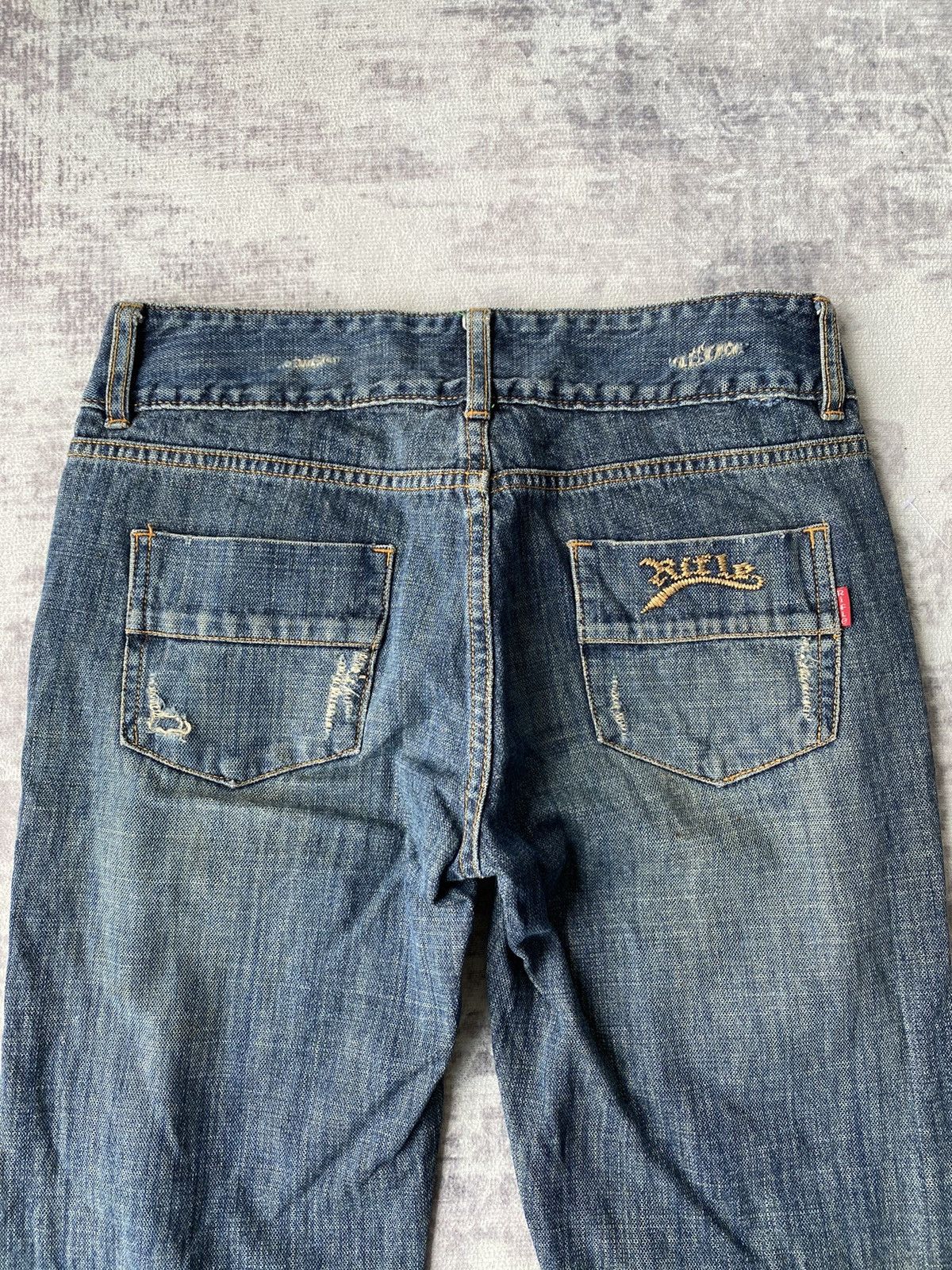 Japanese Brand Vintage Rifle Jeans Distressed Flared Denim Size US 31 - 7 Thumbnail