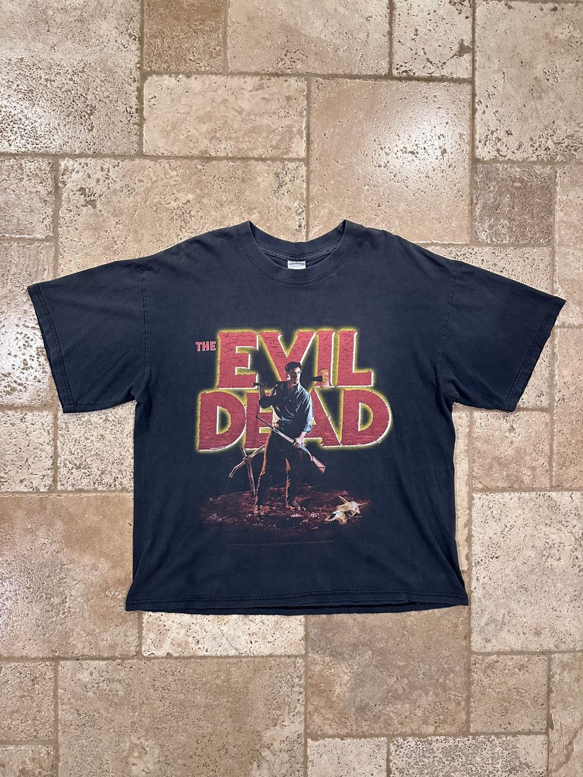Vintage Vintage The Evil Dead Horror Promo 2001 Faded T-Shirt Size US XL / EU 56 / 4 - 3 Thumbnail
