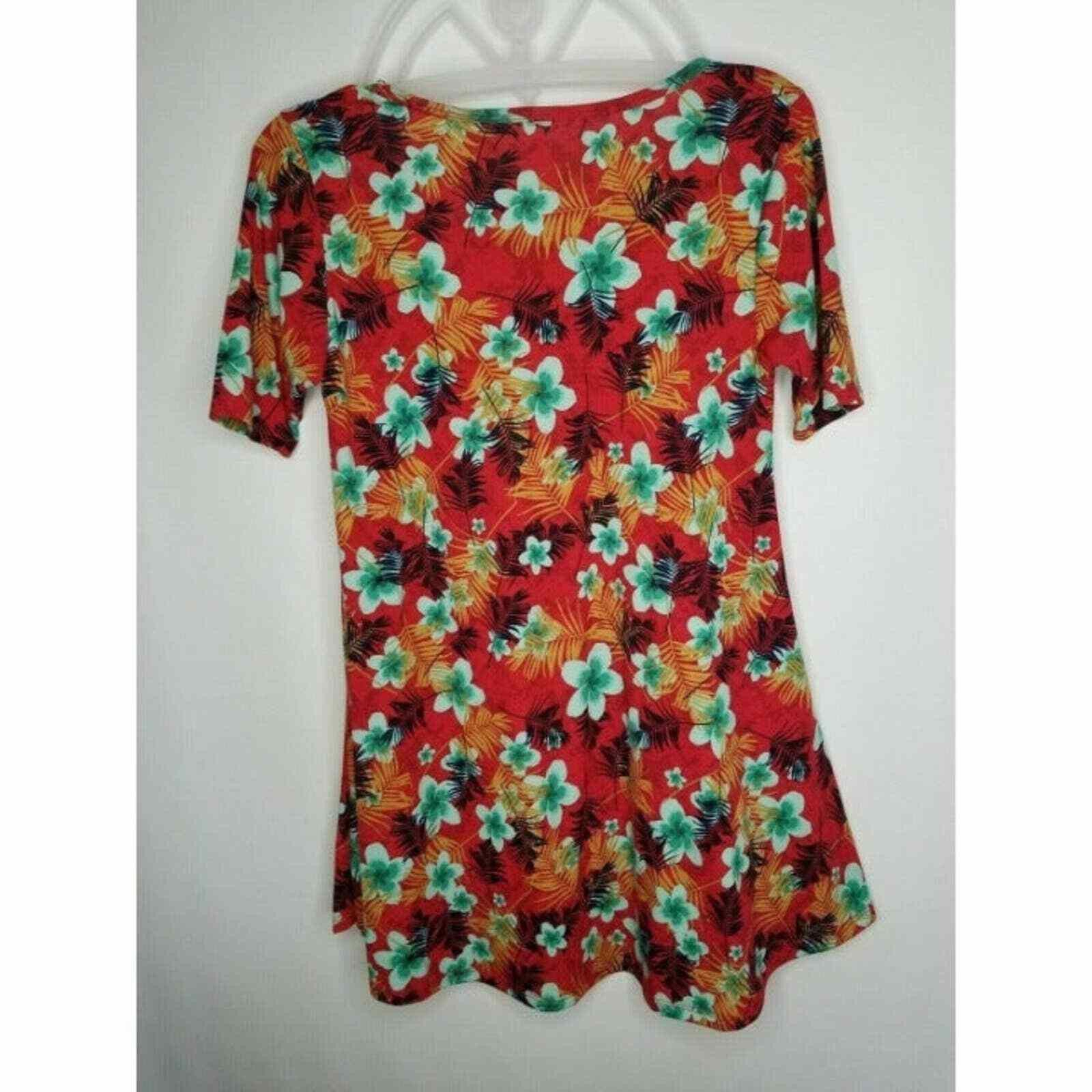 Other LuLaRoe Classic T XXS Hawaiian Red Top Shirt Blouse Floral Size XXS / US 00 / IT 34 - 3 Thumbnail